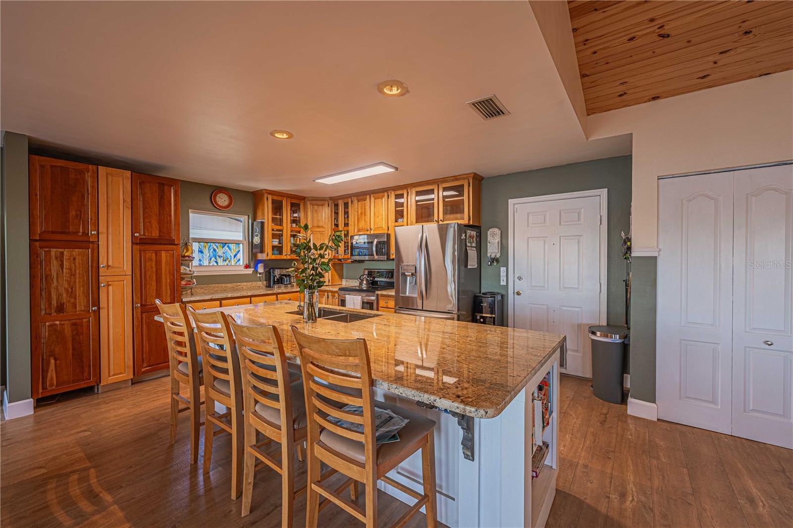160 LITTLE ORANGE LAKE DR, HAWTHORNE, FL, 32640