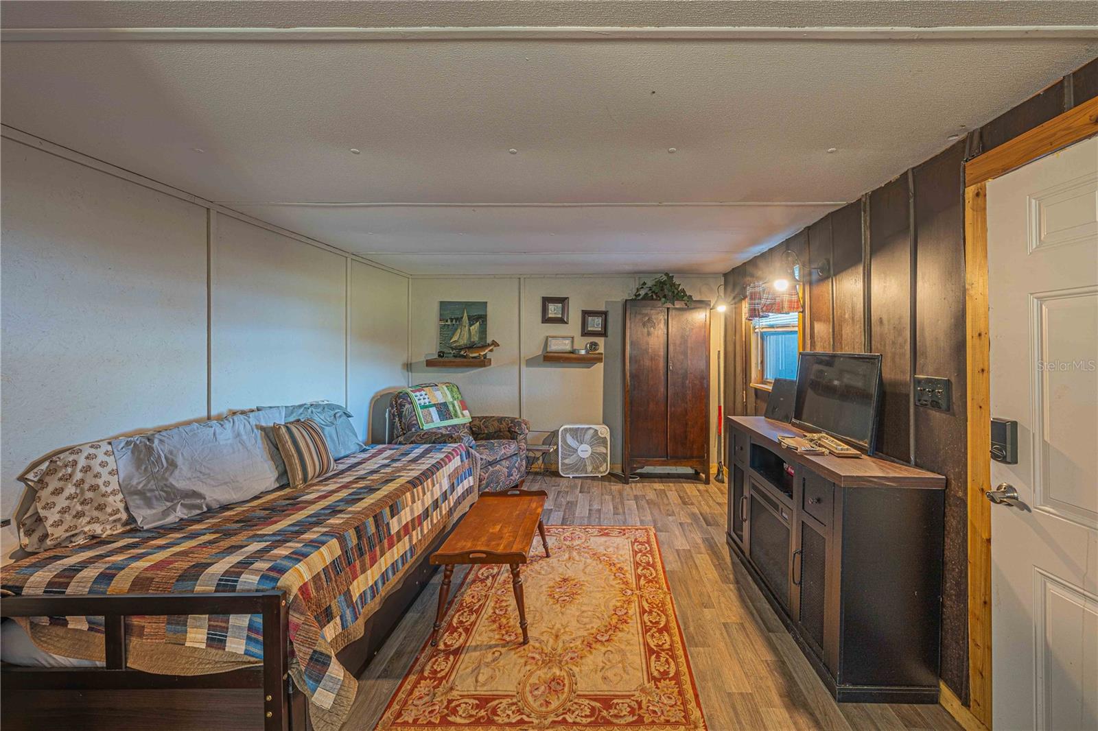 160 LITTLE ORANGE LAKE DR, HAWTHORNE, FL, 32640