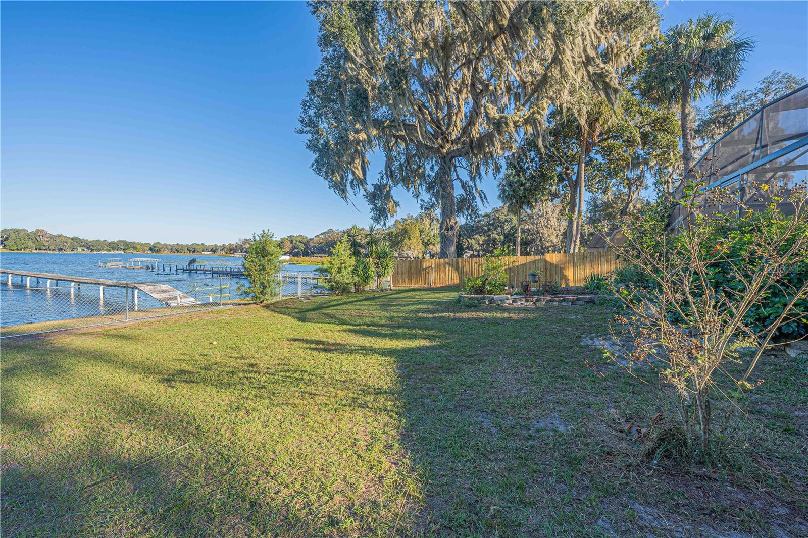 160 LITTLE ORANGE LAKE DR, HAWTHORNE, FL, 32640