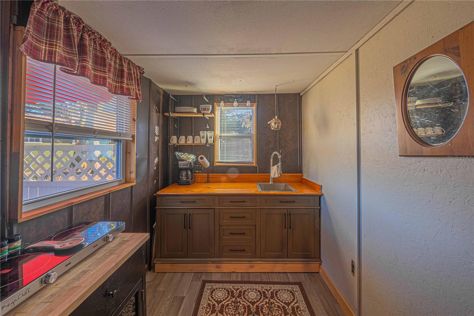 160 LITTLE ORANGE LAKE DR, HAWTHORNE, FL, 32640