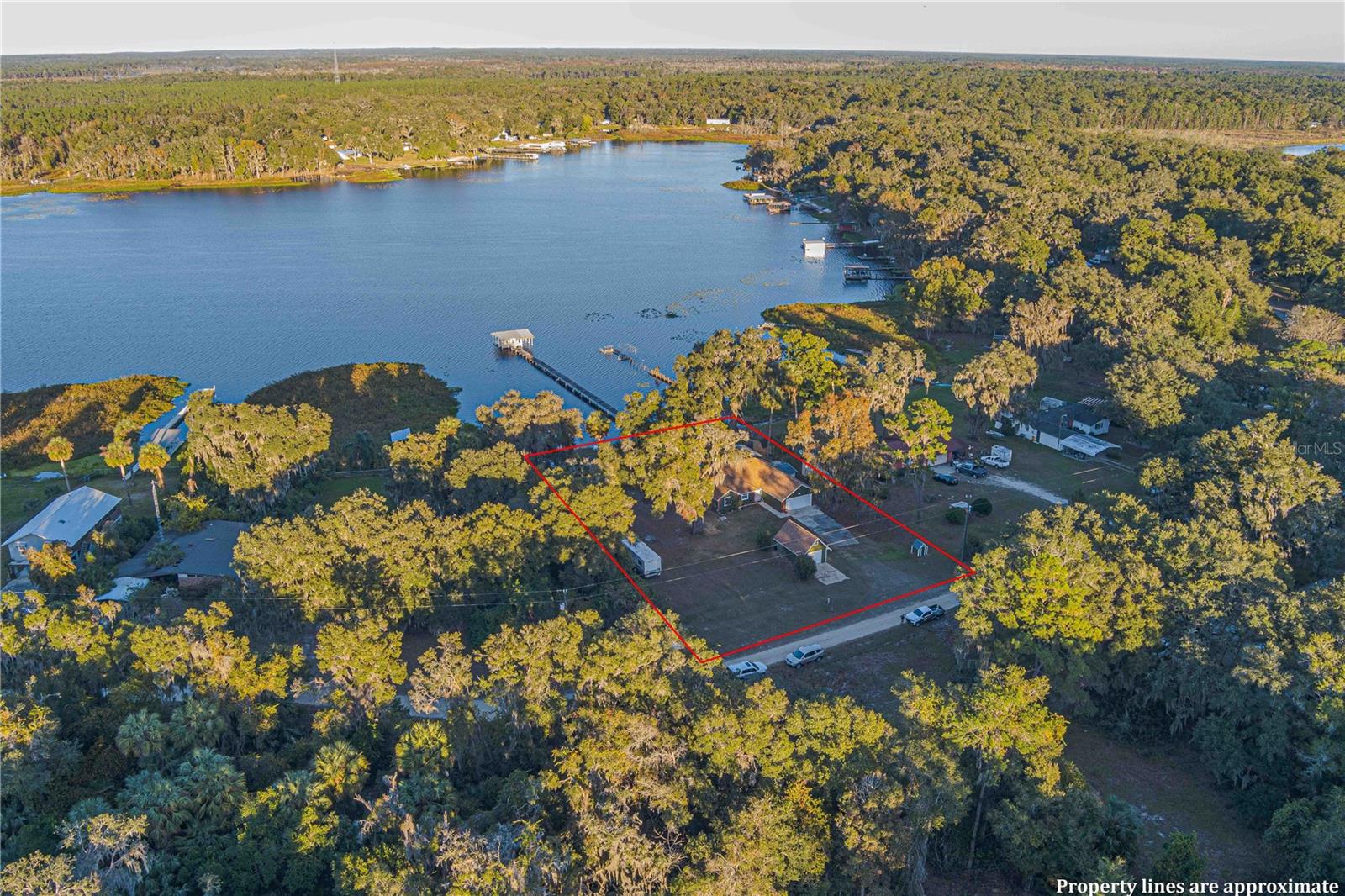 160 LITTLE ORANGE LAKE DR, HAWTHORNE, FL, 32640