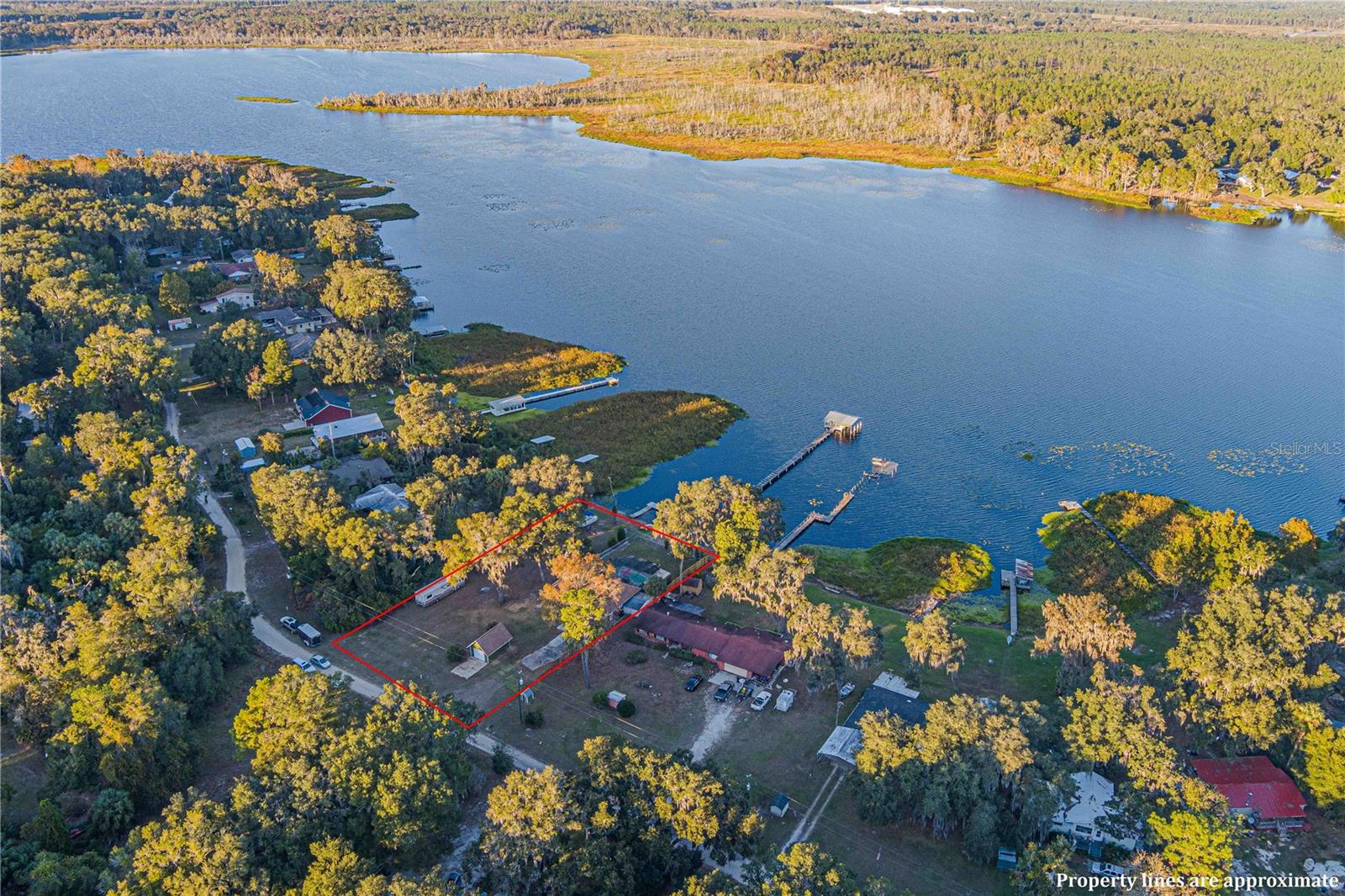 160 LITTLE ORANGE LAKE DR, HAWTHORNE, FL, 32640