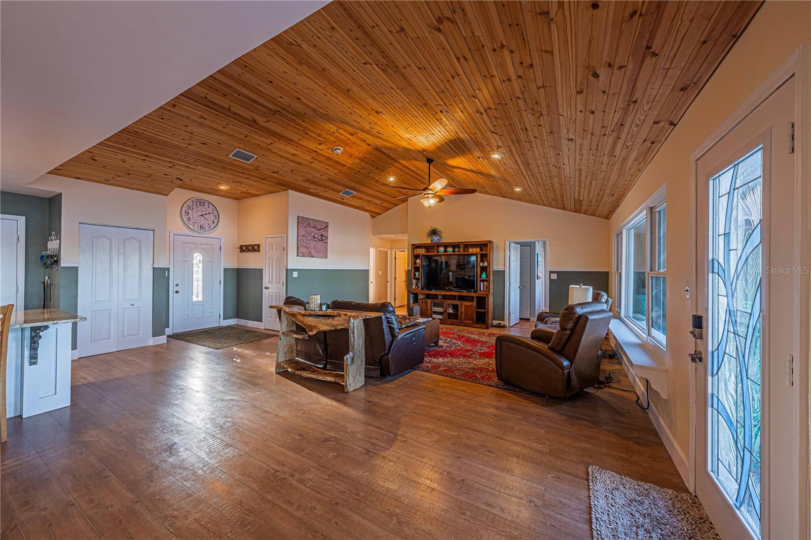 160 LITTLE ORANGE LAKE DR, HAWTHORNE, FL, 32640