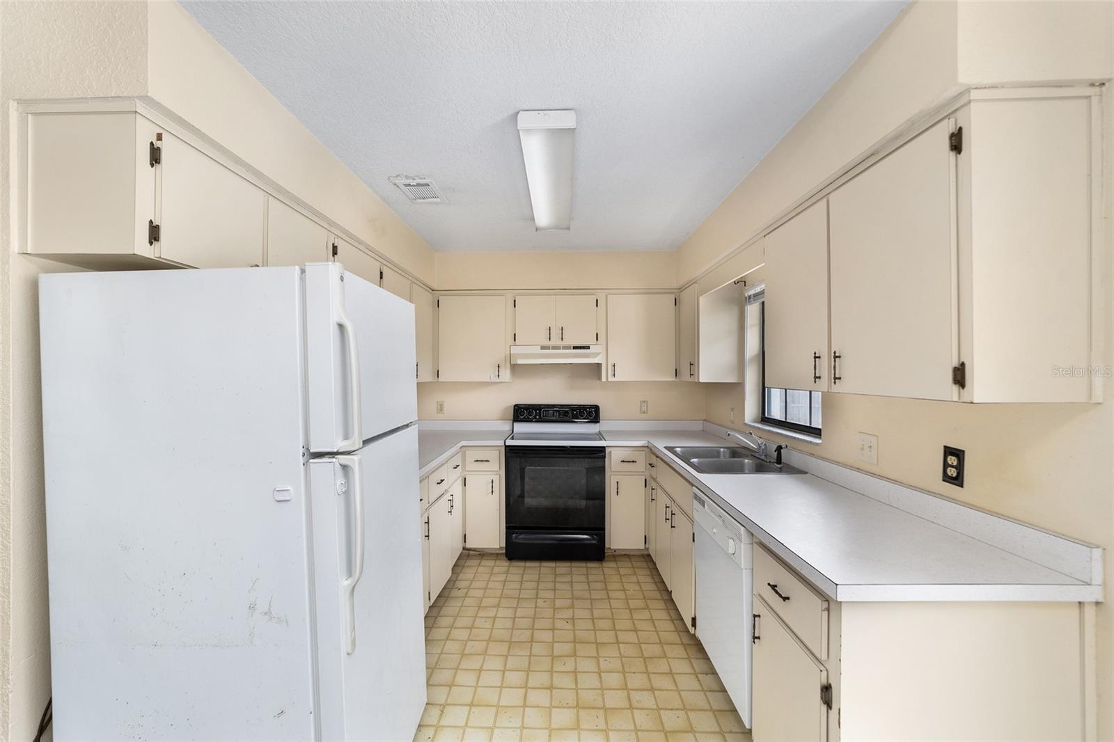 4 PINE WAY PL, OCALA, FL, 34472