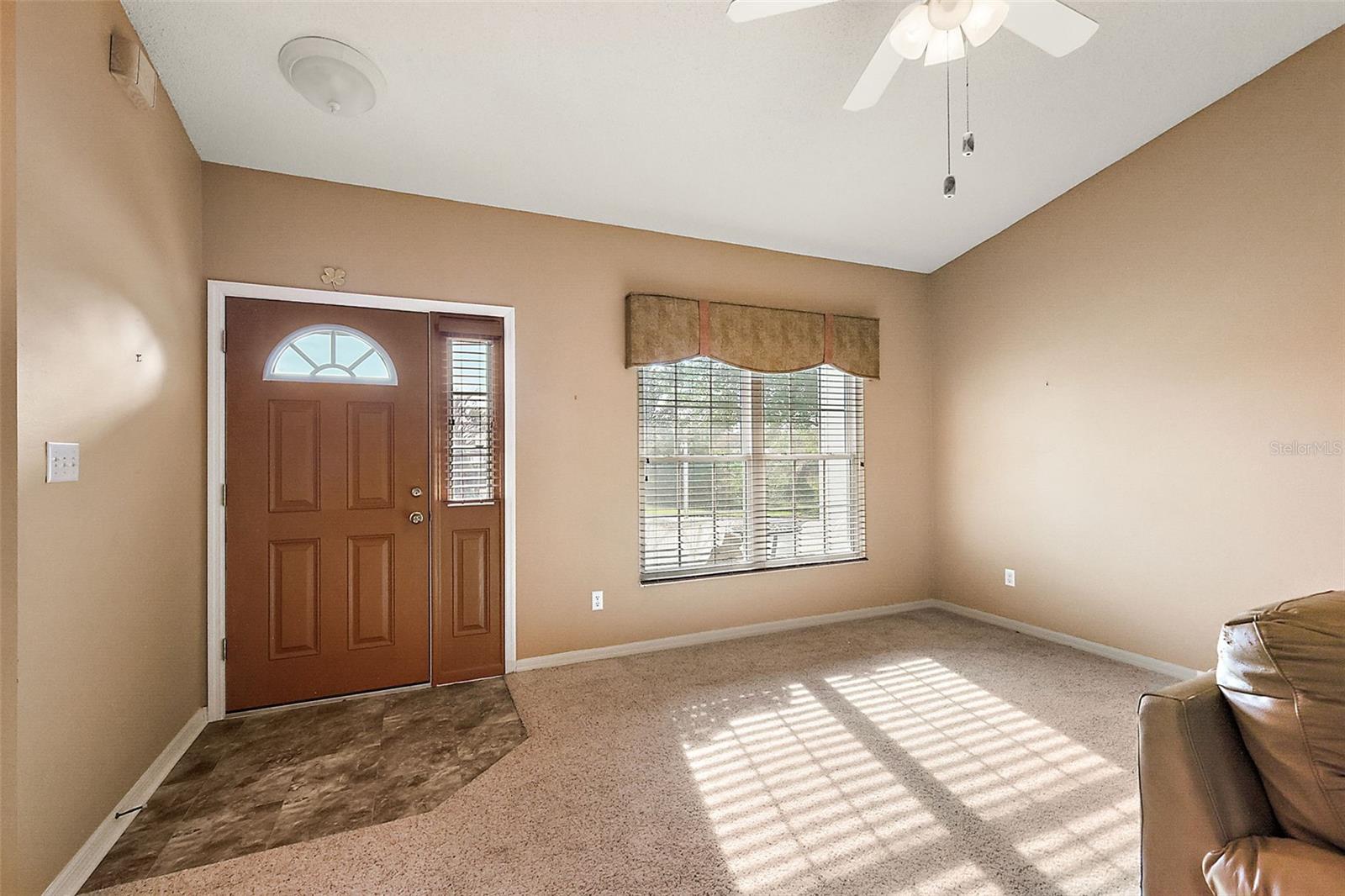 5301 TANGELO ST, LEESBURG, FL, 34748