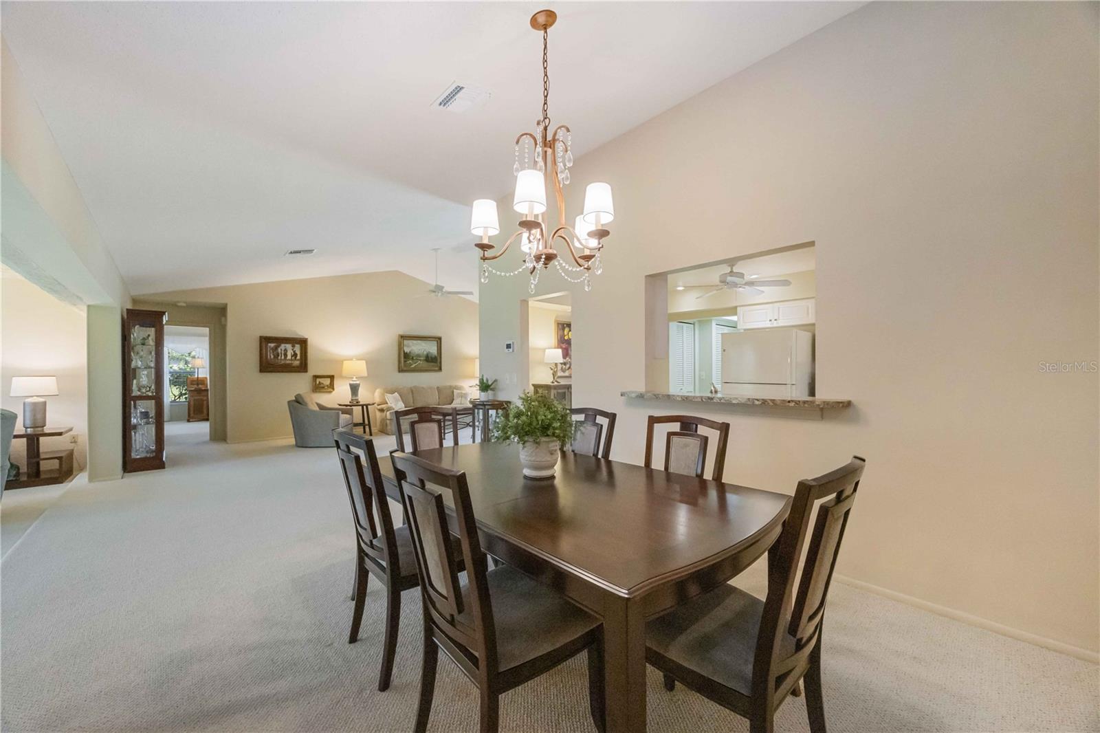 5575 GOLF POINTE DR, SARASOTA, FL, 34243