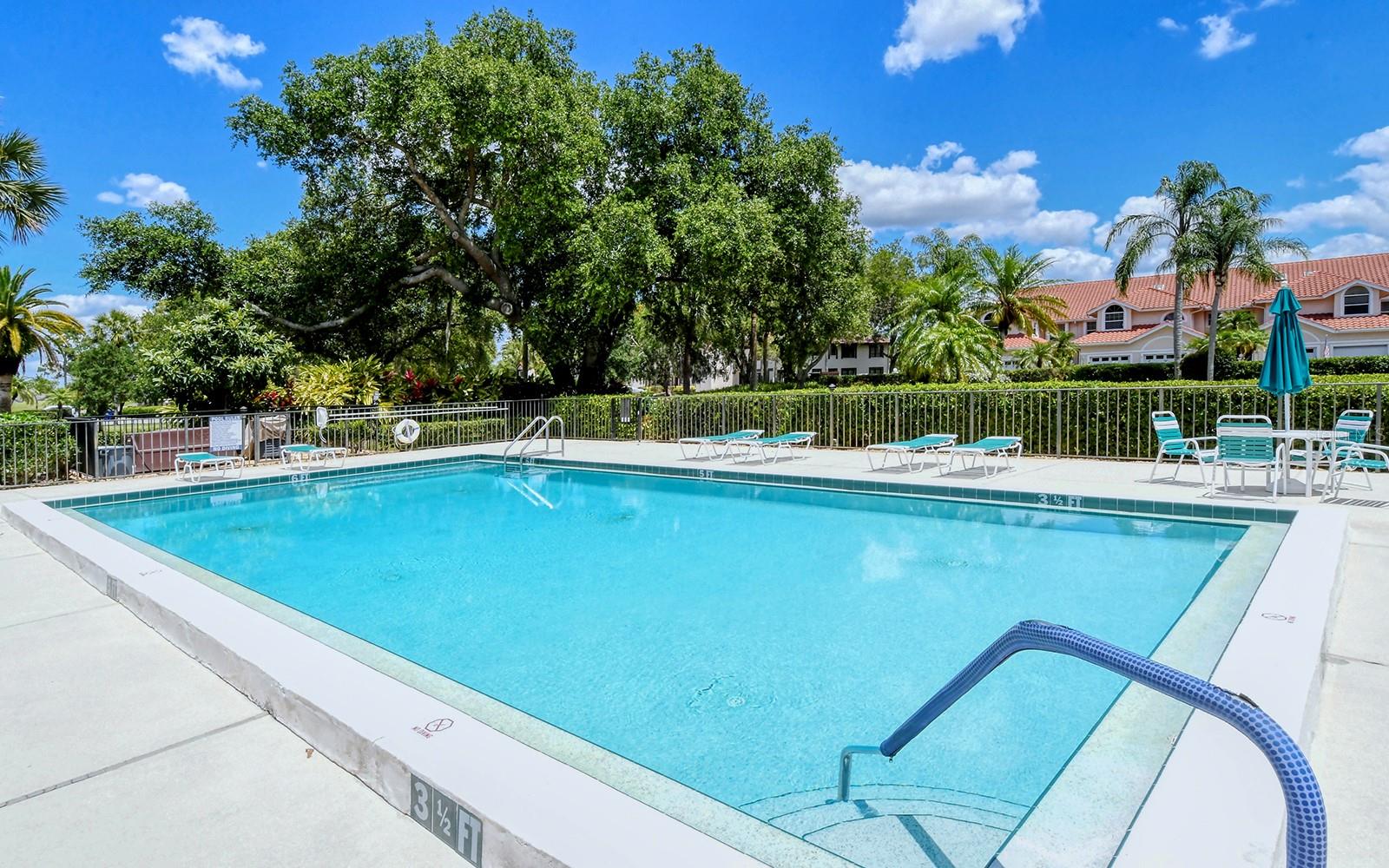 5575 GOLF POINTE DR, SARASOTA, FL, 34243