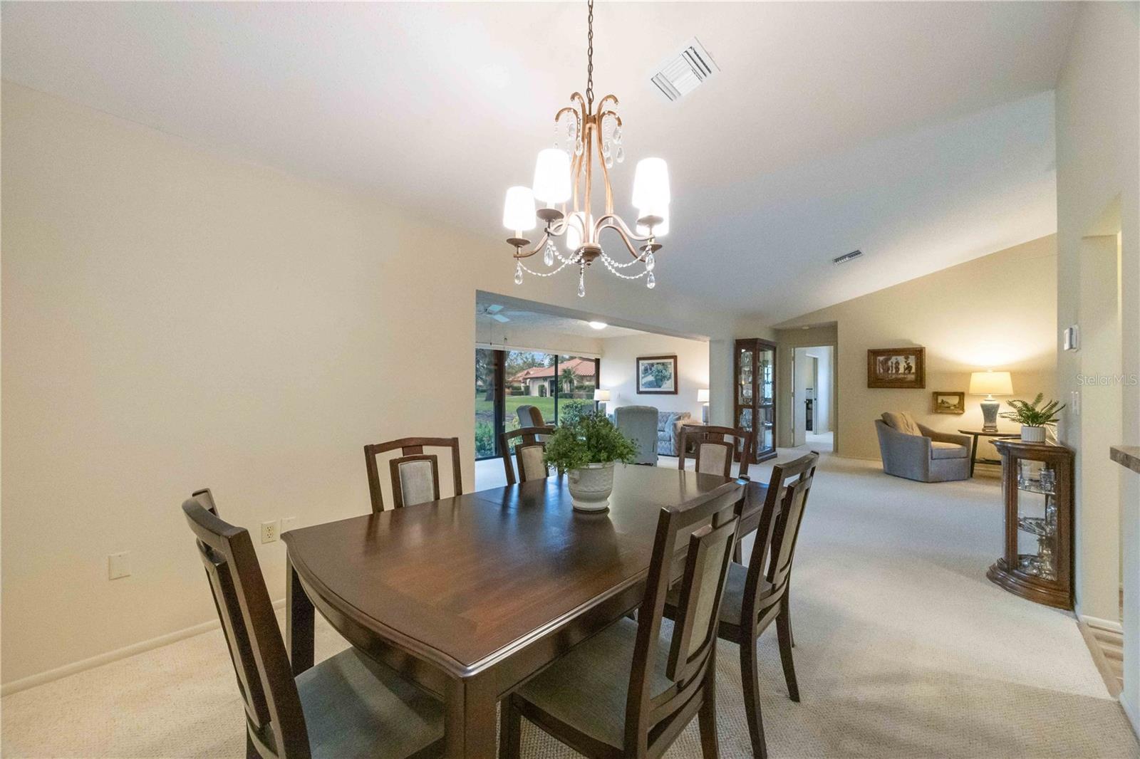 5575 GOLF POINTE DR, SARASOTA, FL, 34243