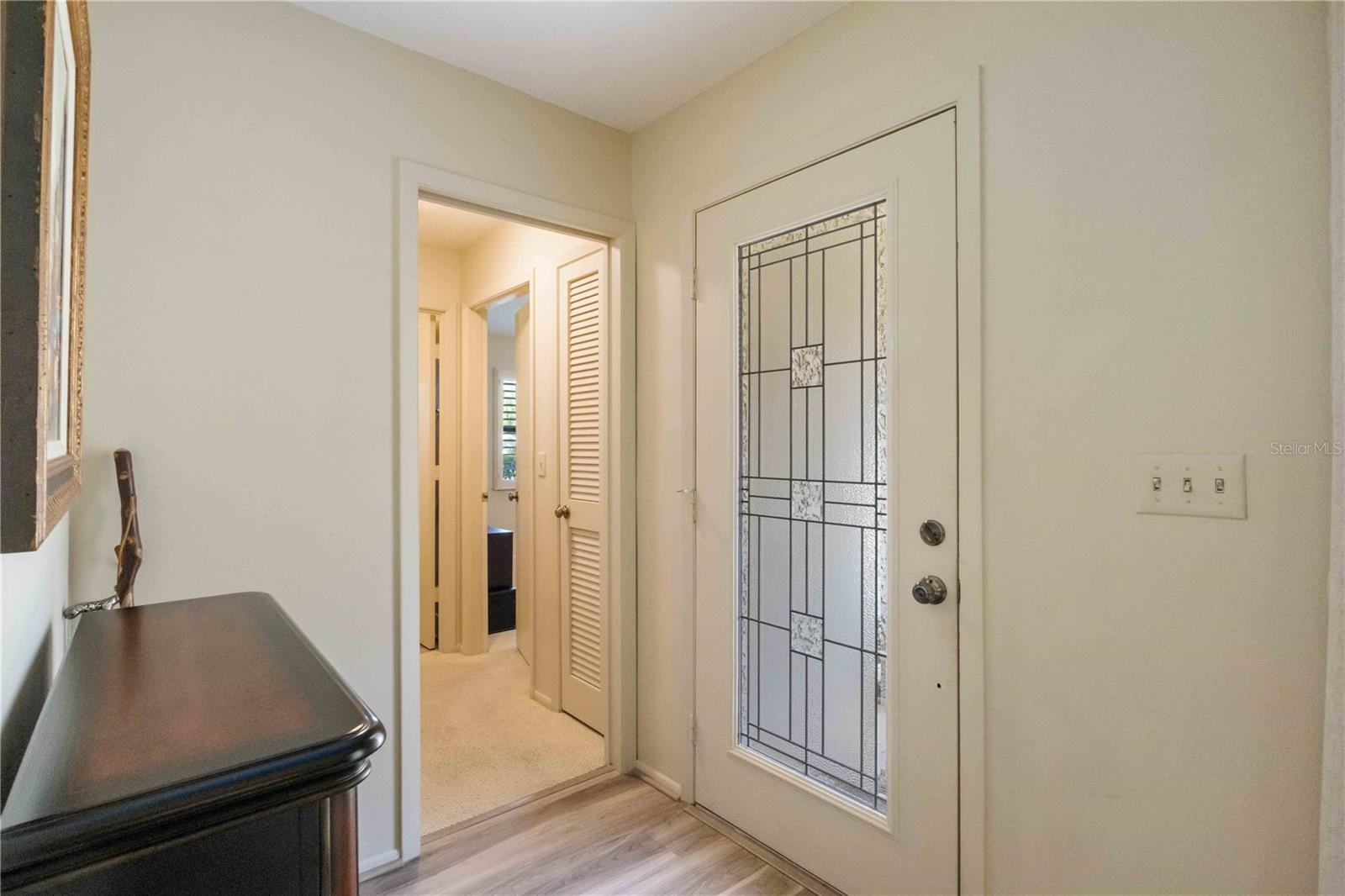 5575 GOLF POINTE DR, SARASOTA, FL, 34243