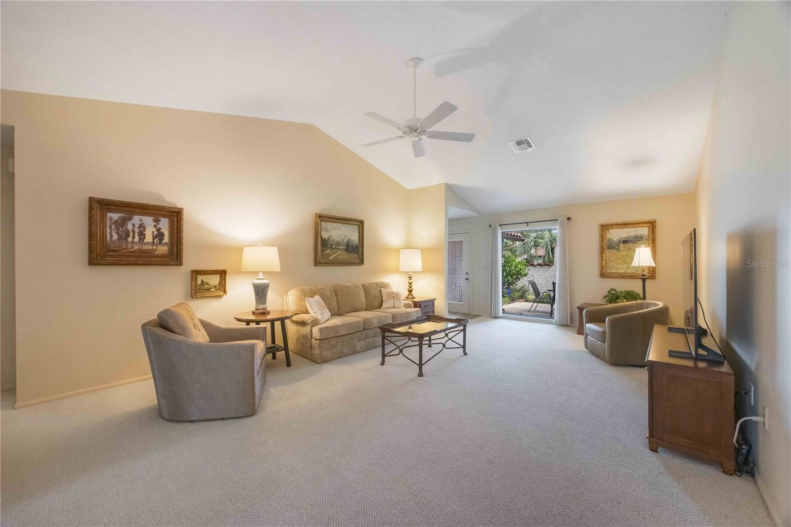 5575 GOLF POINTE DR, SARASOTA, FL, 34243