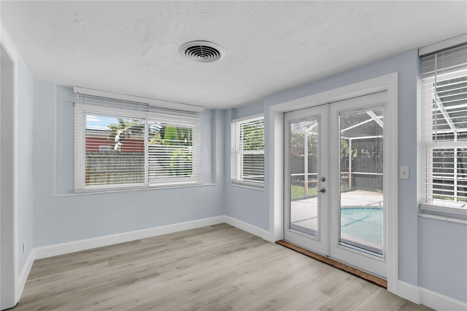 5897 5TH ST S, ST PETERSBURG, FL, 33705