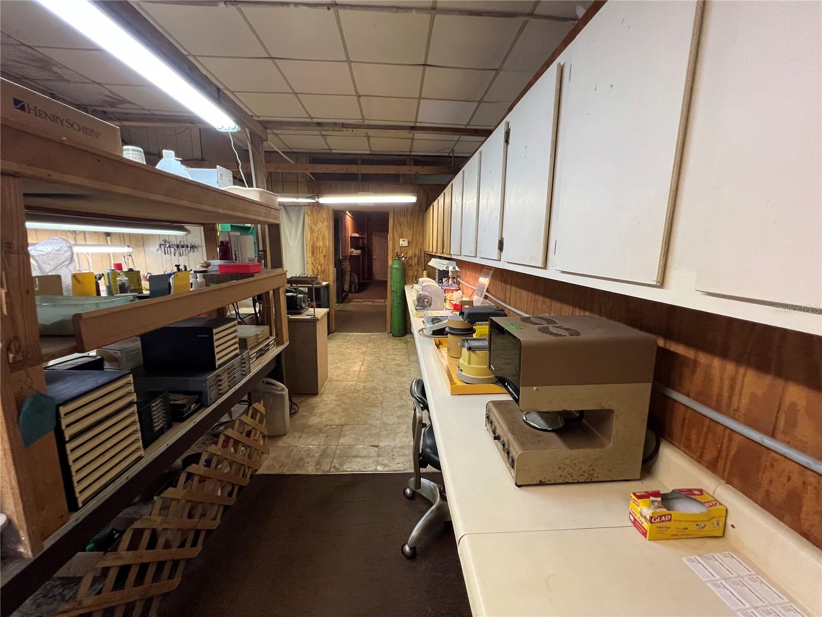 2 SE 1ST ST, CHIEFLAND, FL, 32626