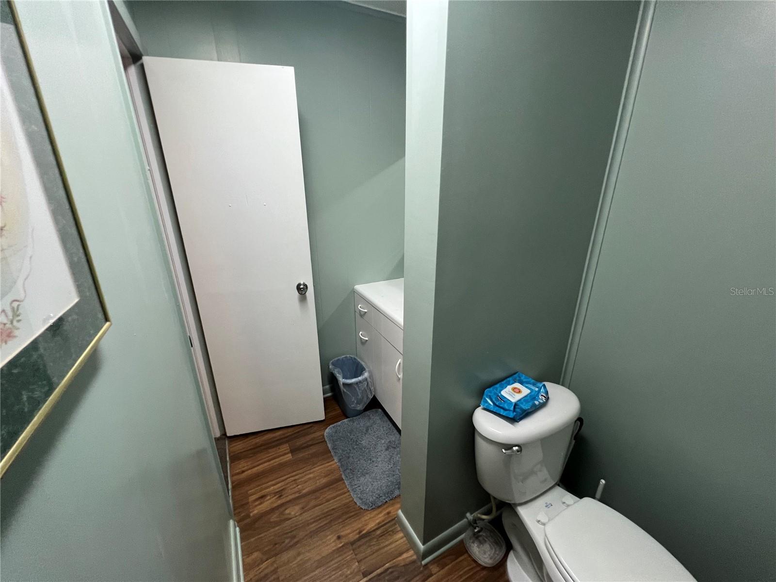 2 SE 1ST ST, CHIEFLAND, FL, 32626