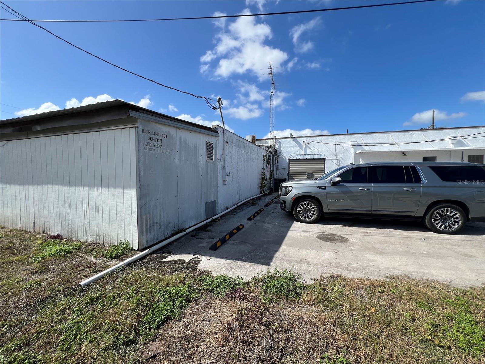 2 SE 1ST ST, CHIEFLAND, FL, 32626