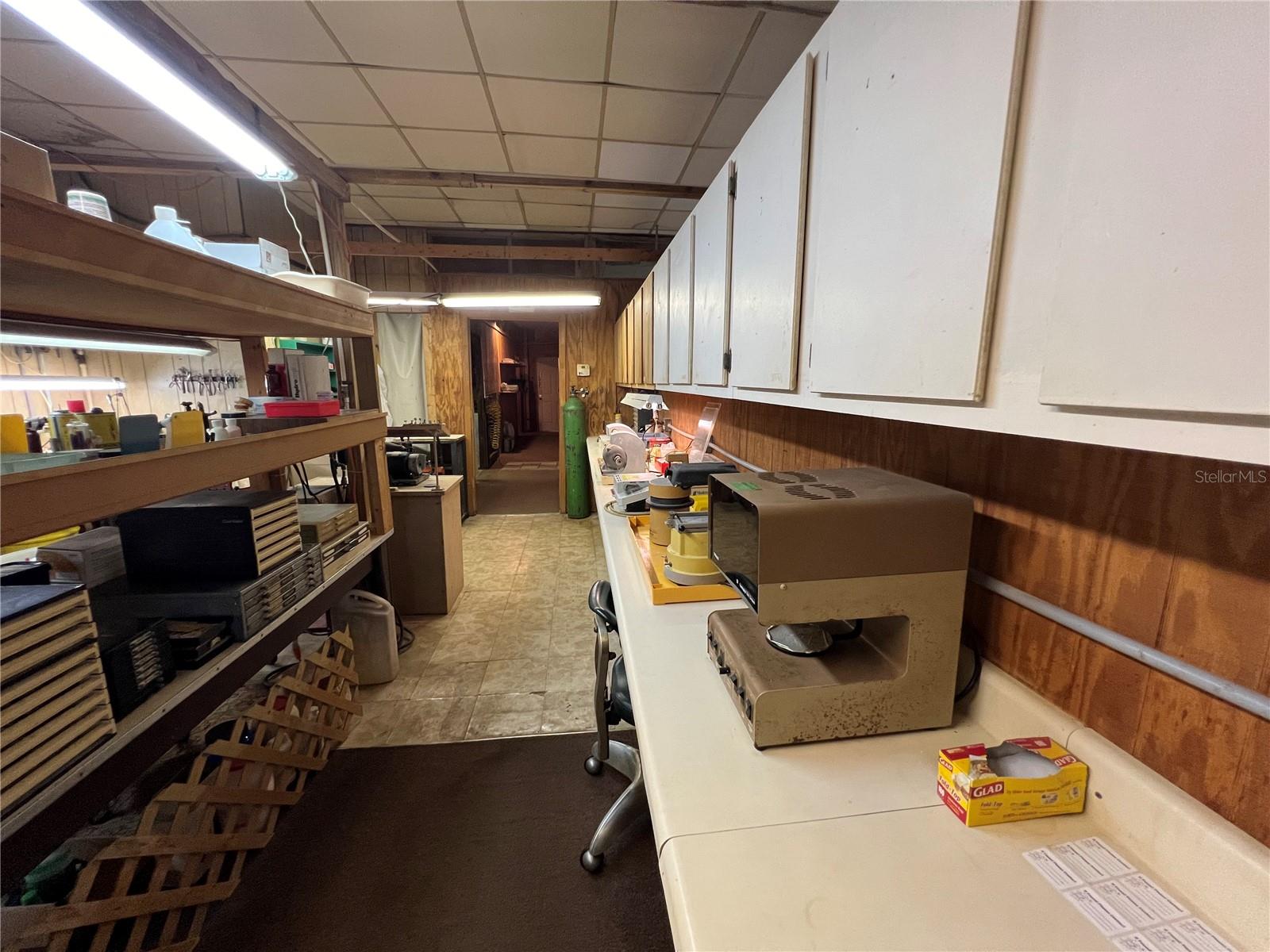 2 SE 1ST ST, CHIEFLAND, FL, 32626