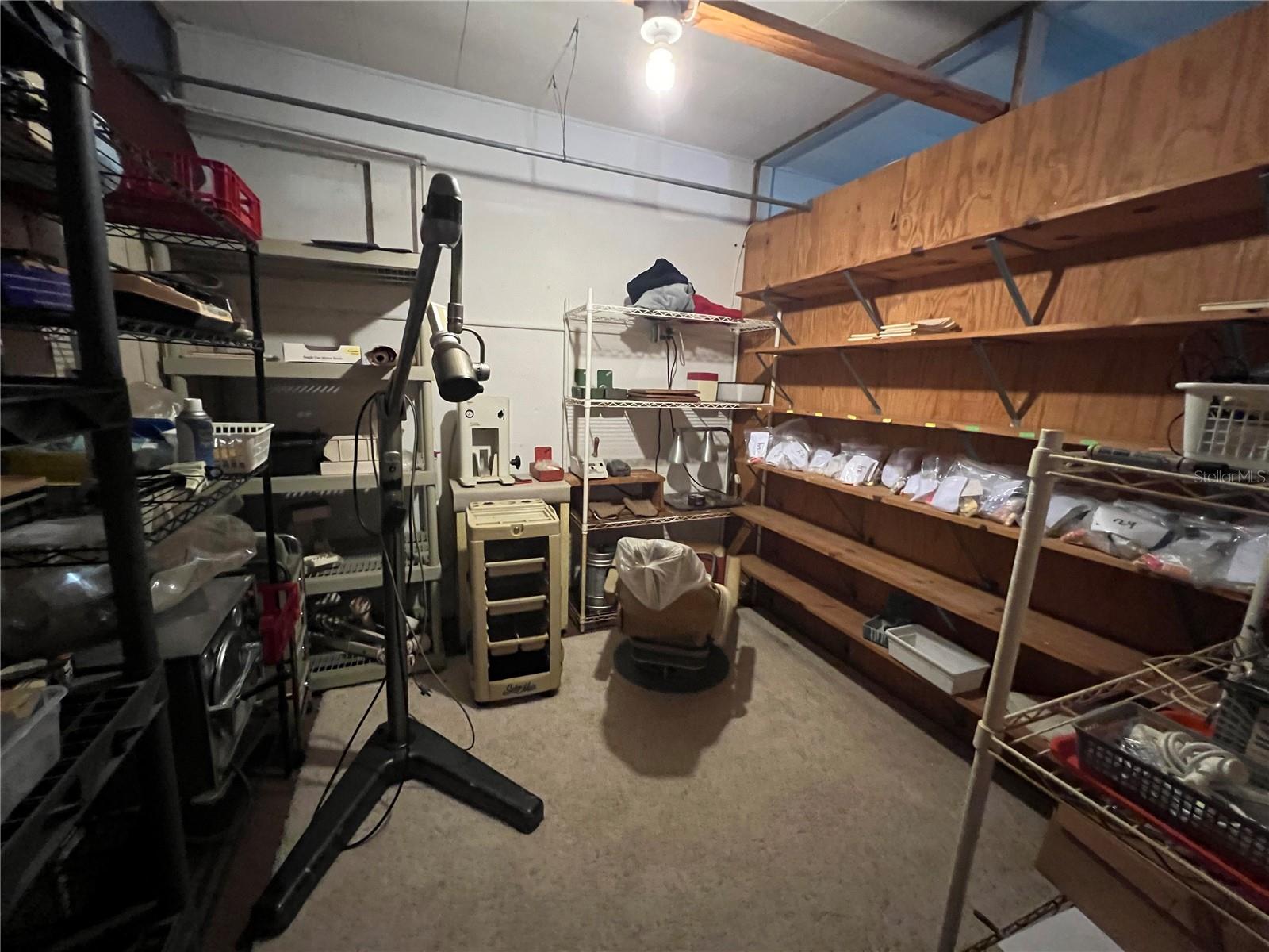 2 SE 1ST ST, CHIEFLAND, FL, 32626