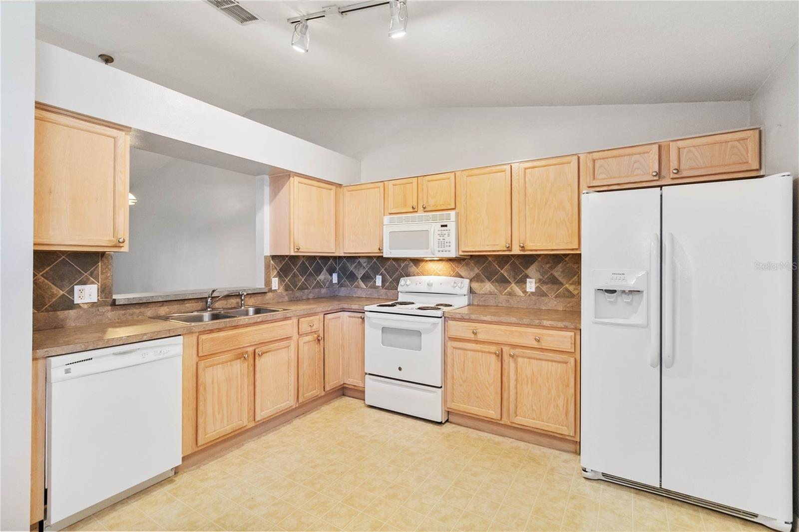 3313 CELENA CIR, ST CLOUD, FL, 34769