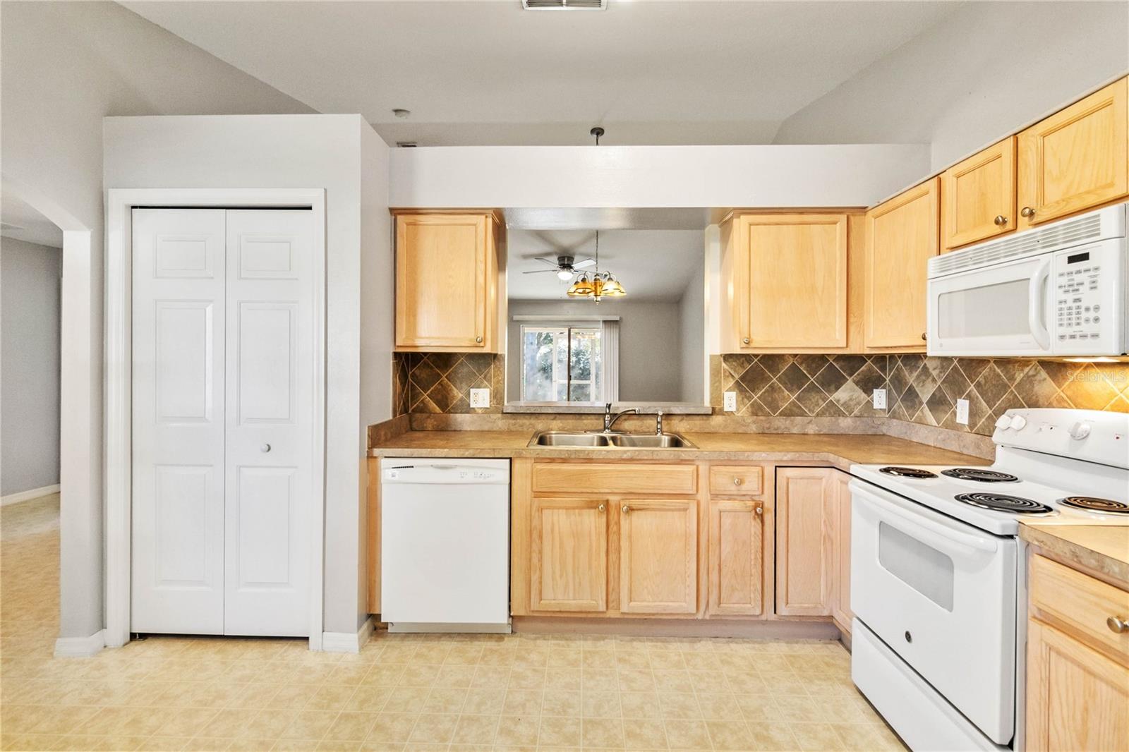 3313 CELENA CIR, ST CLOUD, FL, 34769