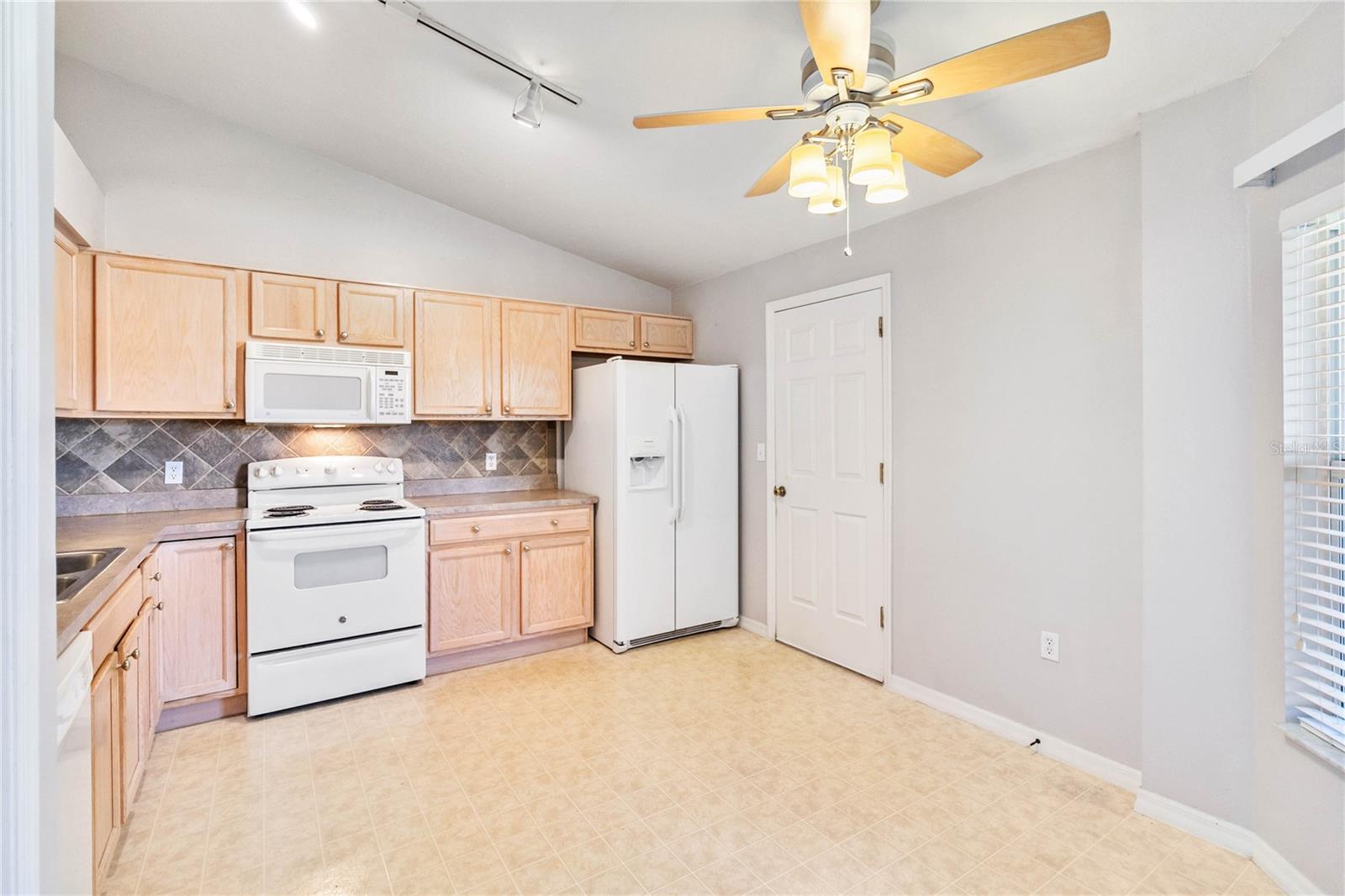 3313 CELENA CIR, ST CLOUD, FL, 34769