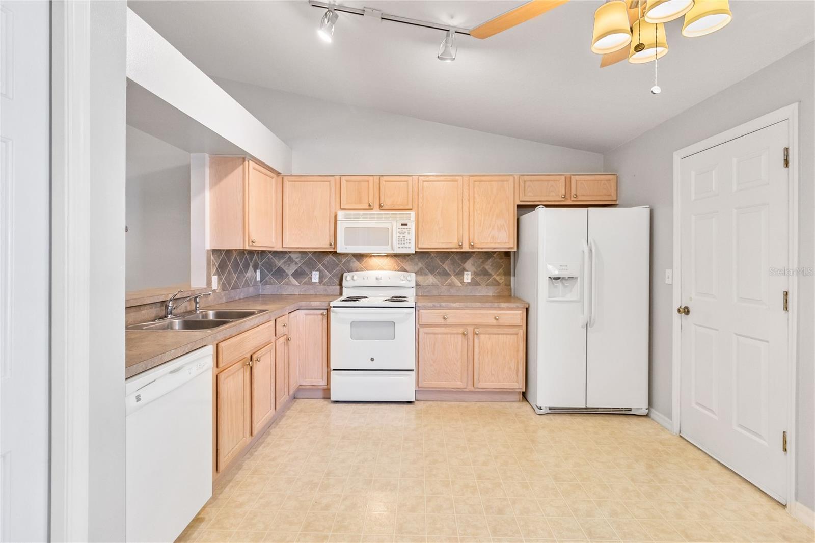 3313 CELENA CIR, ST CLOUD, FL, 34769