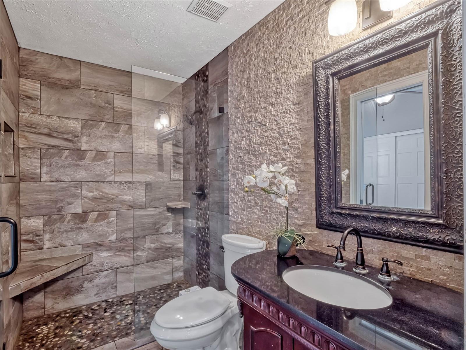 335 WOODRIDGE DR, GENEVA, FL, 32732