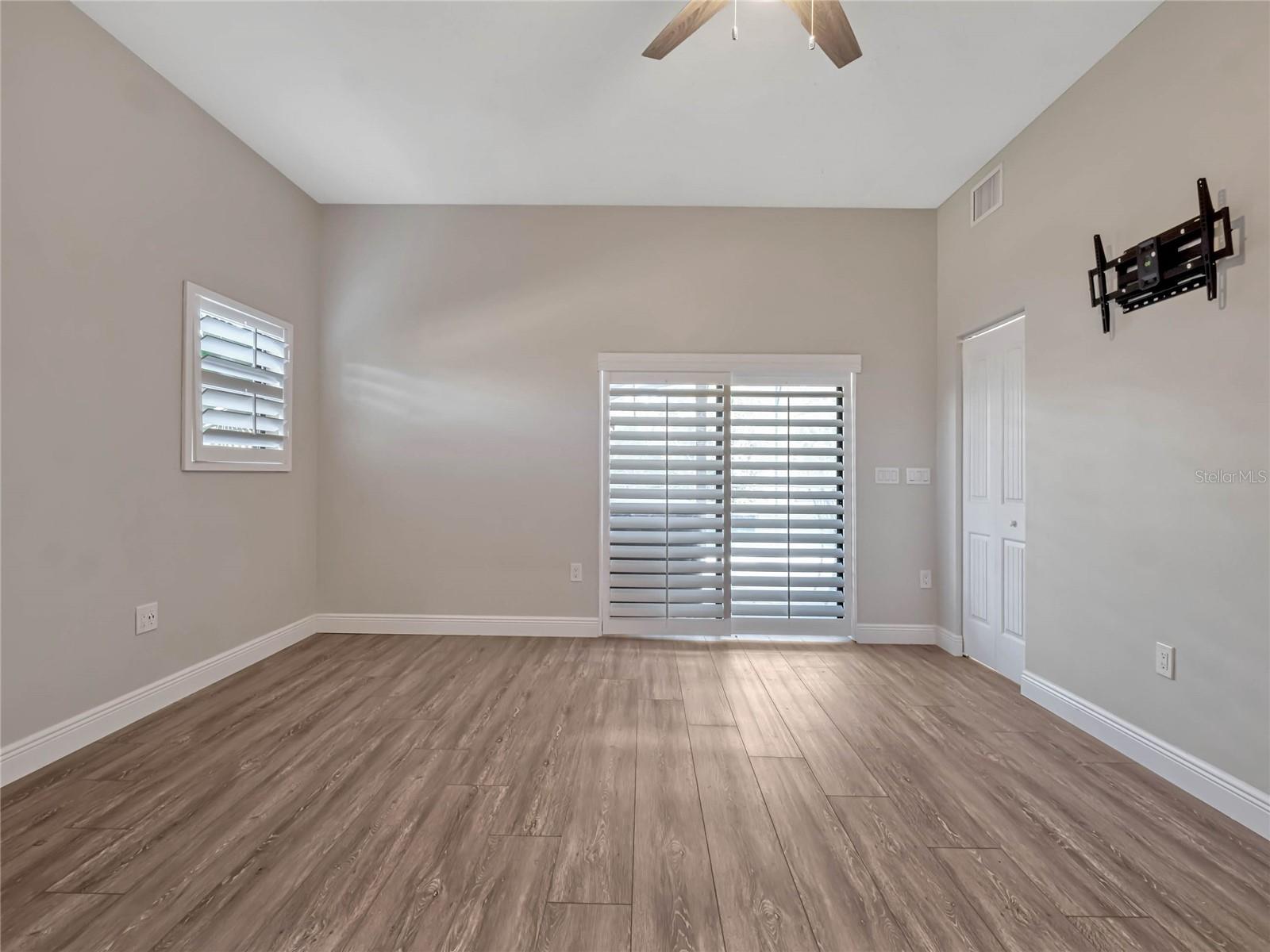 335 WOODRIDGE DR, GENEVA, FL, 32732