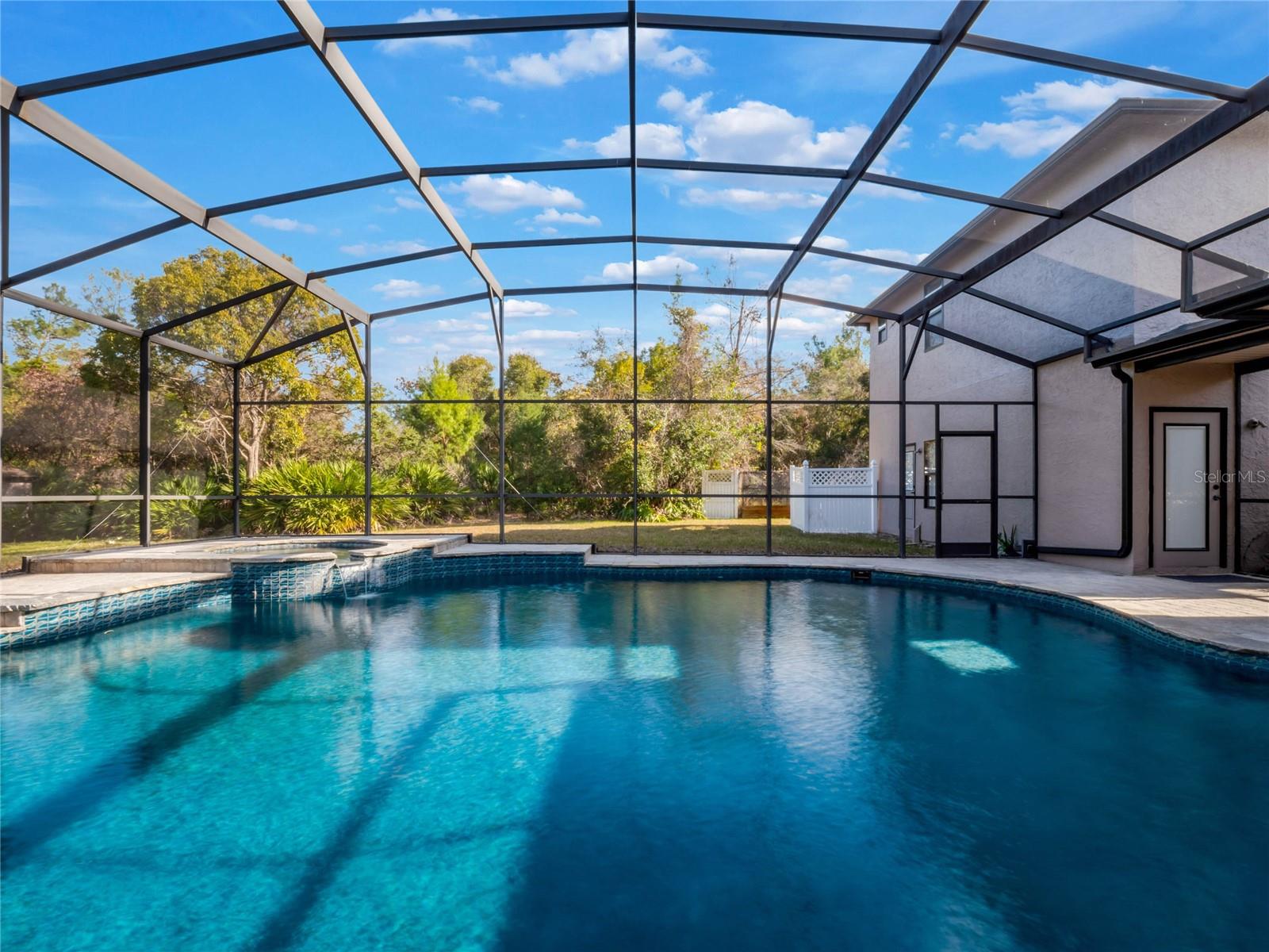 335 WOODRIDGE DR, GENEVA, FL, 32732