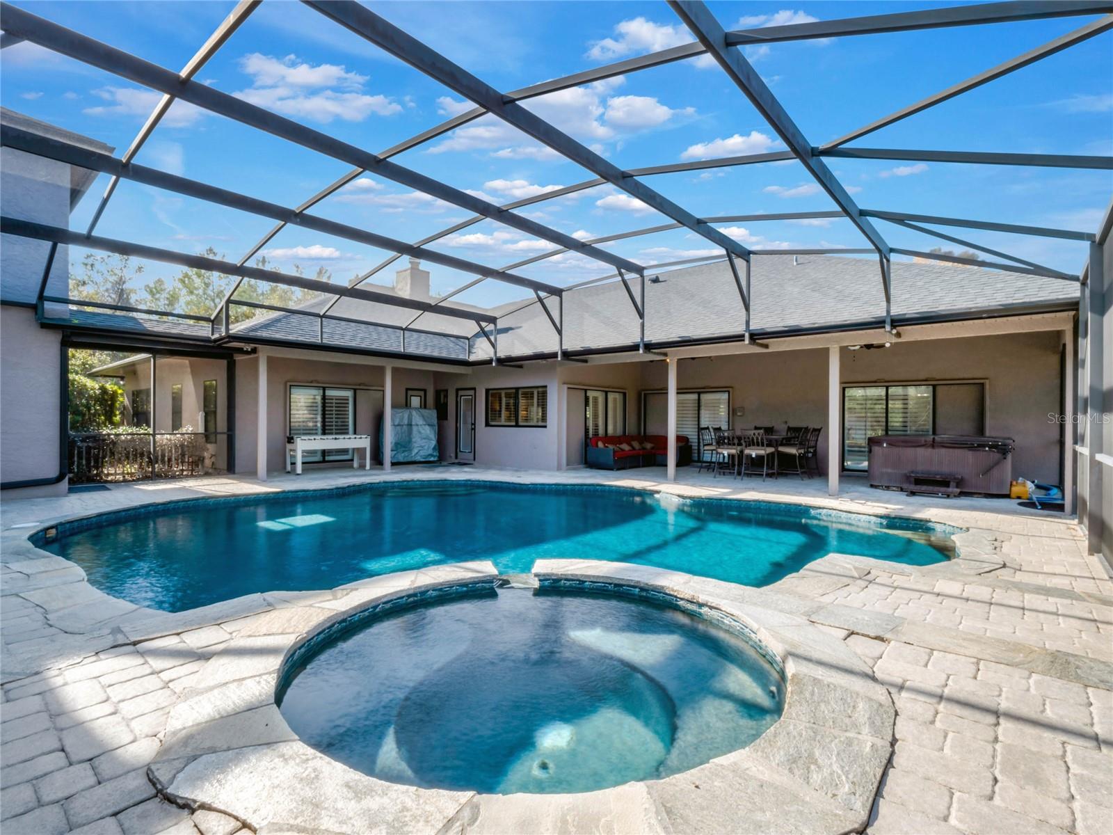 335 WOODRIDGE DR, GENEVA, FL, 32732