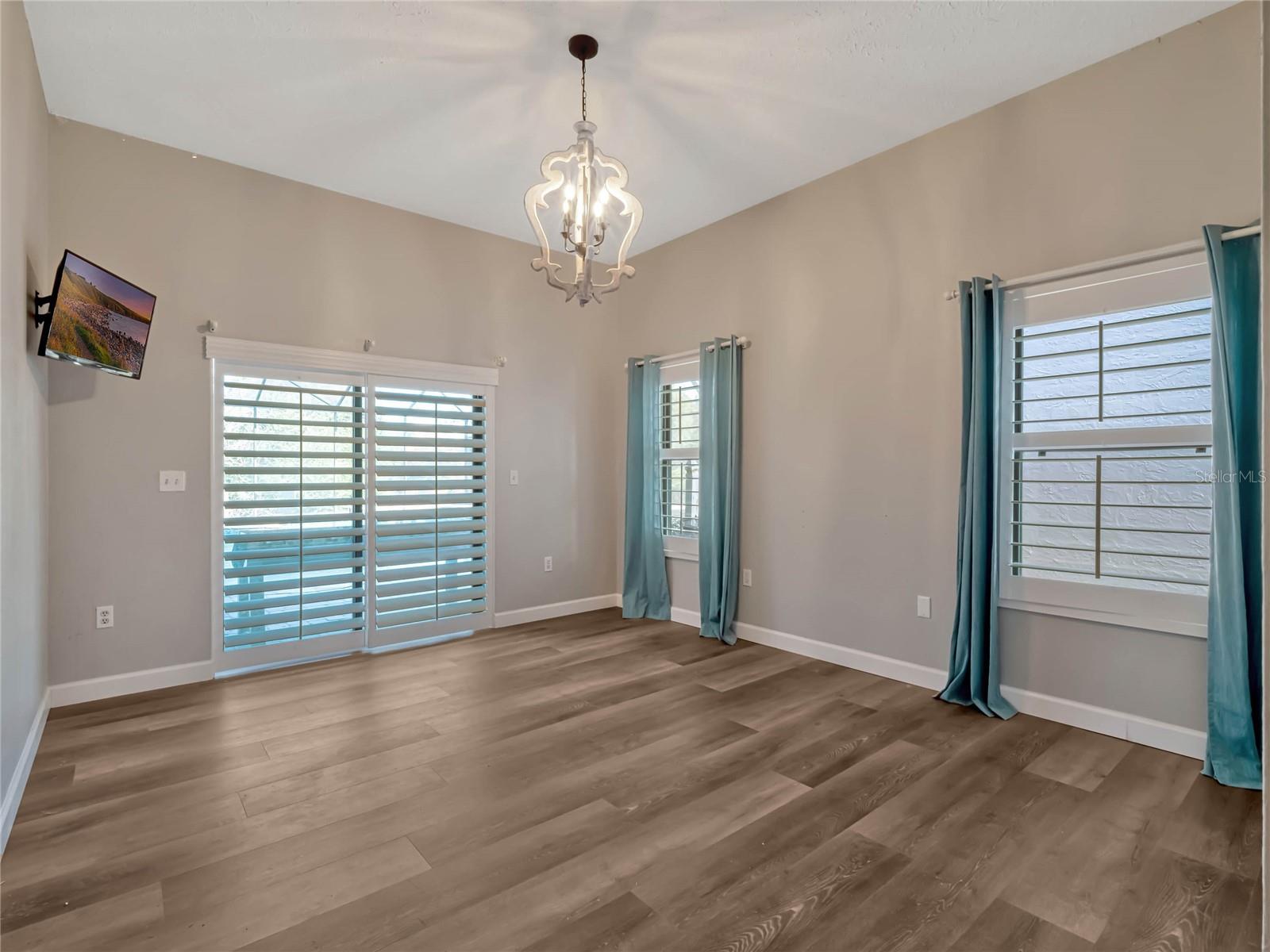 335 WOODRIDGE DR, GENEVA, FL, 32732