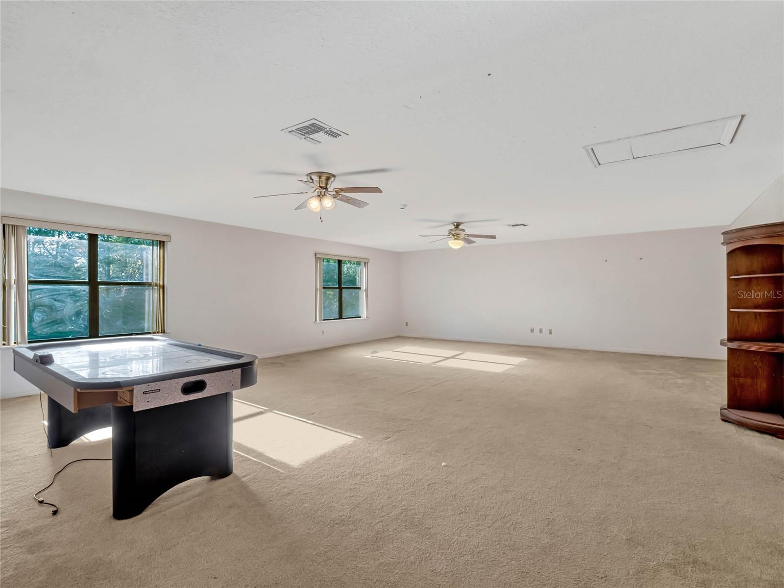 335 WOODRIDGE DR, GENEVA, FL, 32732