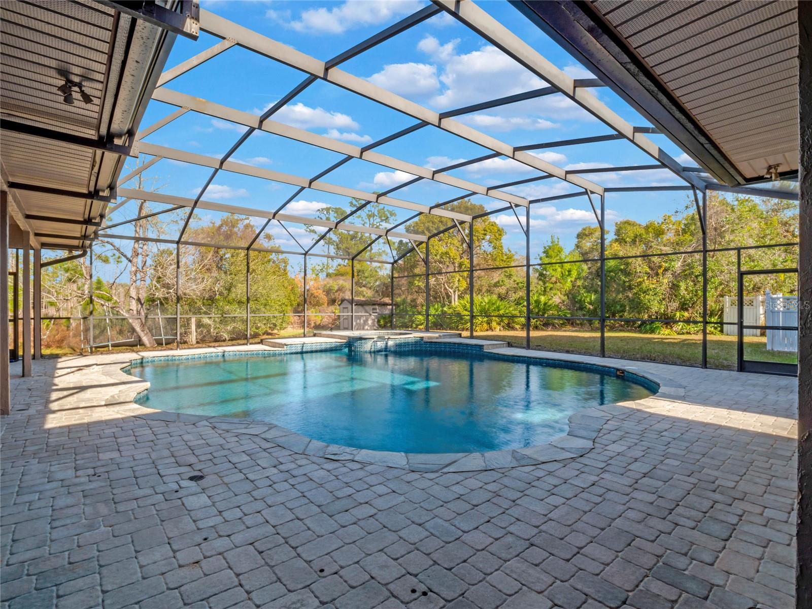 335 WOODRIDGE DR, GENEVA, FL, 32732