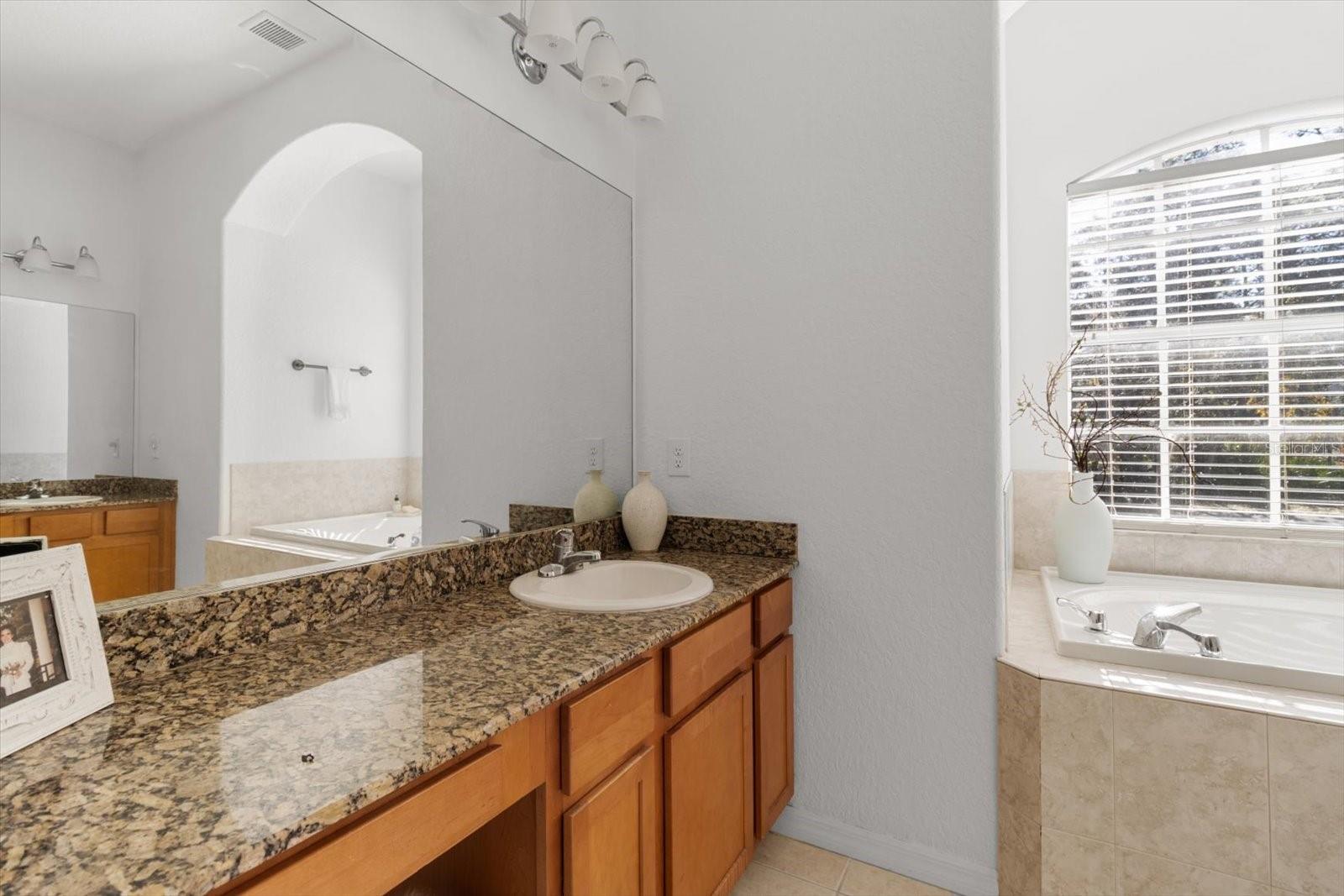 12 COLUBRINA CT, HOMOSASSA, FL, 34446