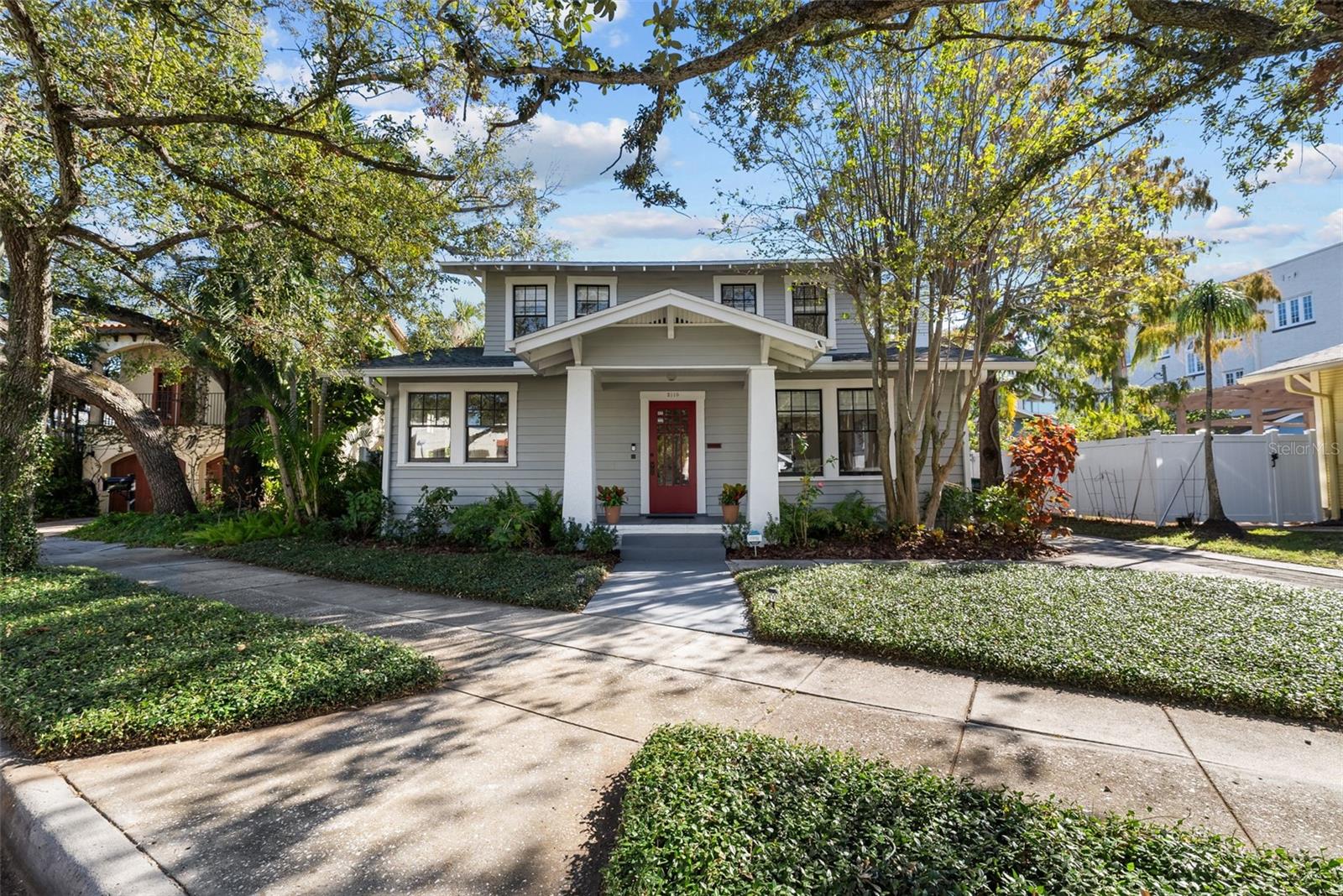 2110 W SOUTHVIEW AVE, TAMPA, FL, 33606