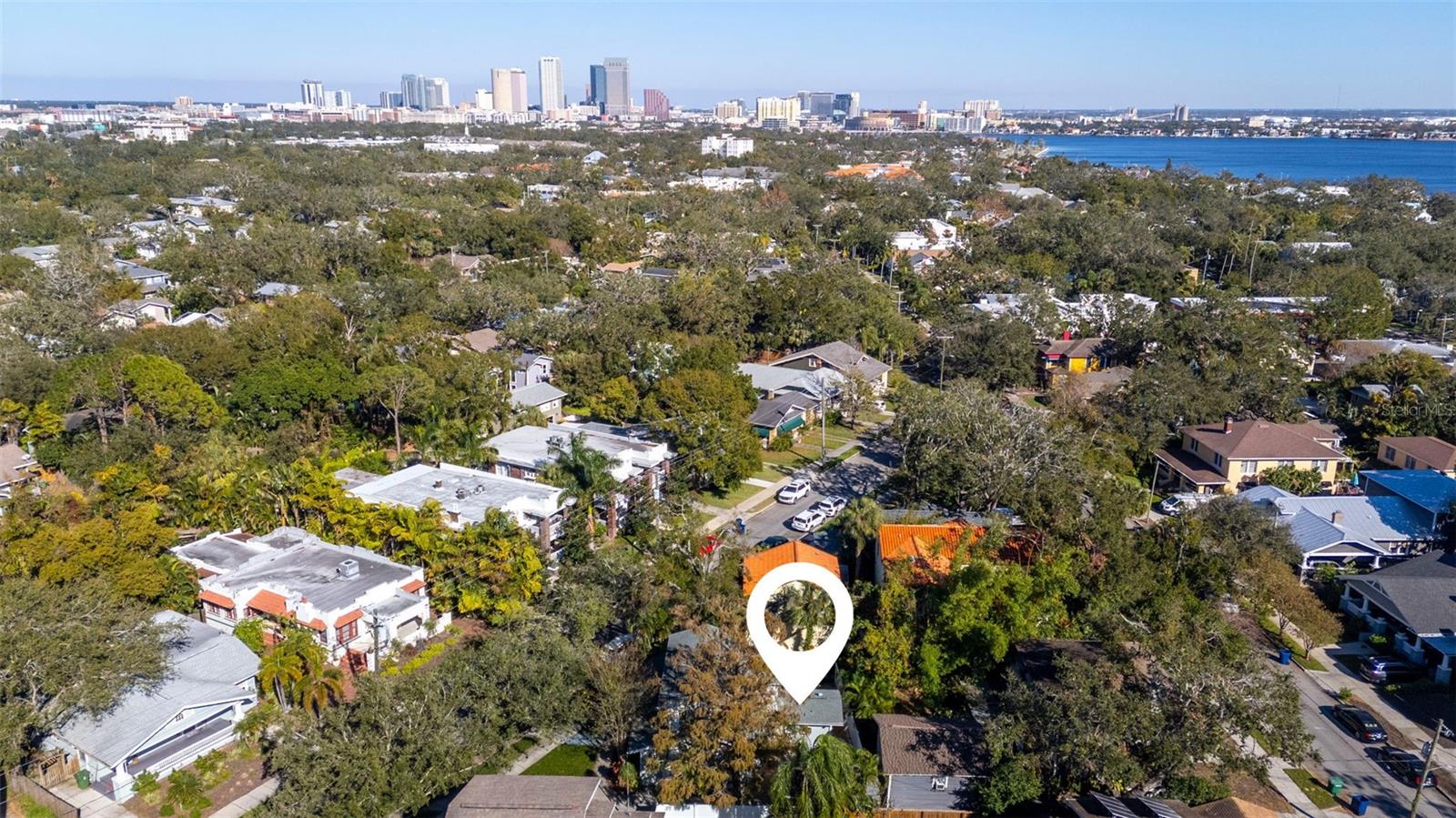 2110 W SOUTHVIEW AVE, TAMPA, FL, 33606