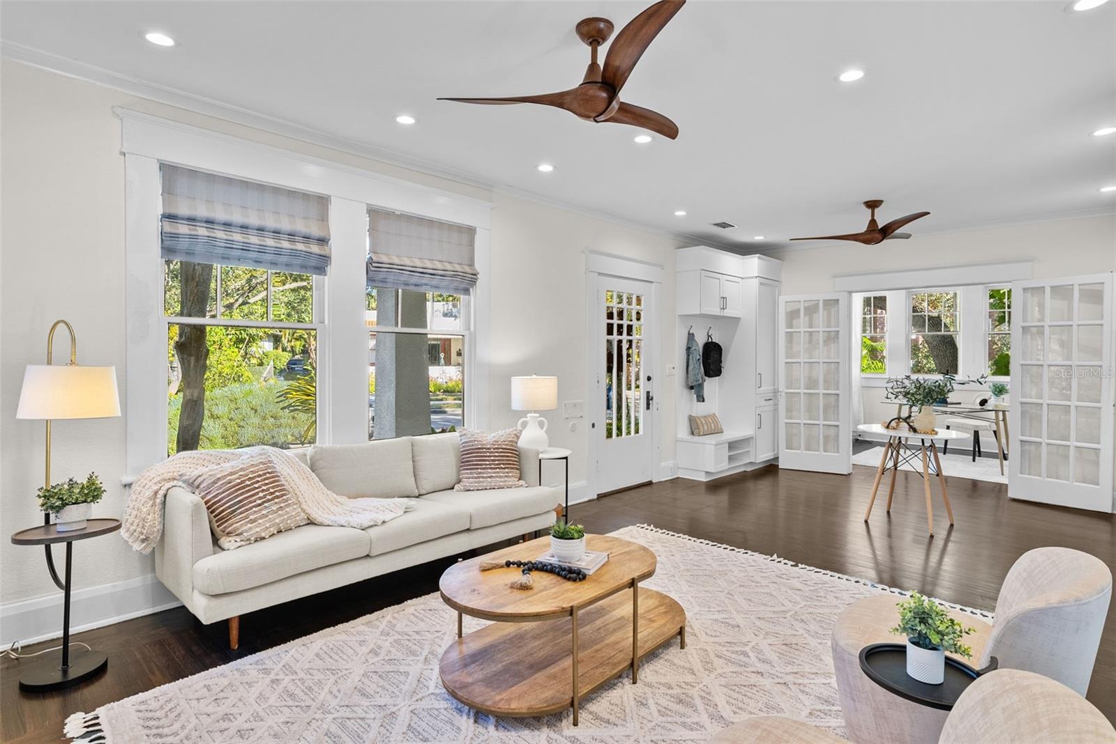 2110 W SOUTHVIEW AVE, TAMPA, FL, 33606