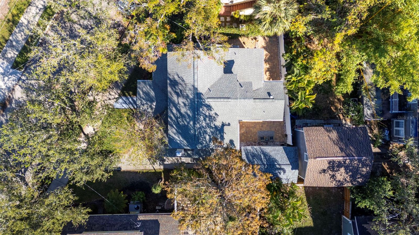 2110 W SOUTHVIEW AVE, TAMPA, FL, 33606