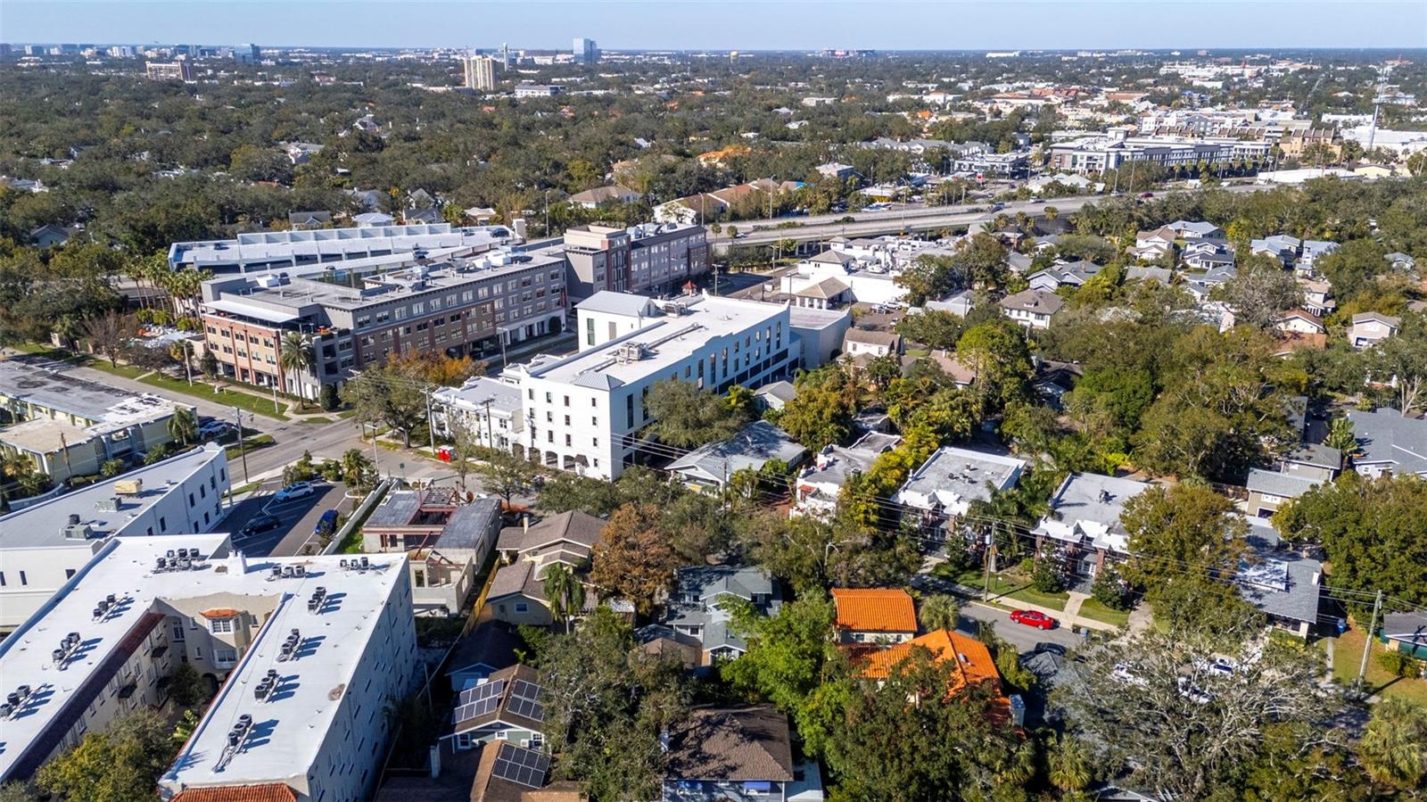 2110 W SOUTHVIEW AVE, TAMPA, FL, 33606