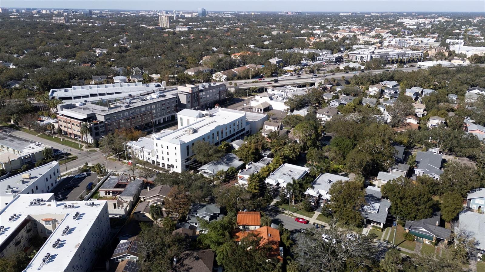 2110 W SOUTHVIEW AVE, TAMPA, FL, 33606