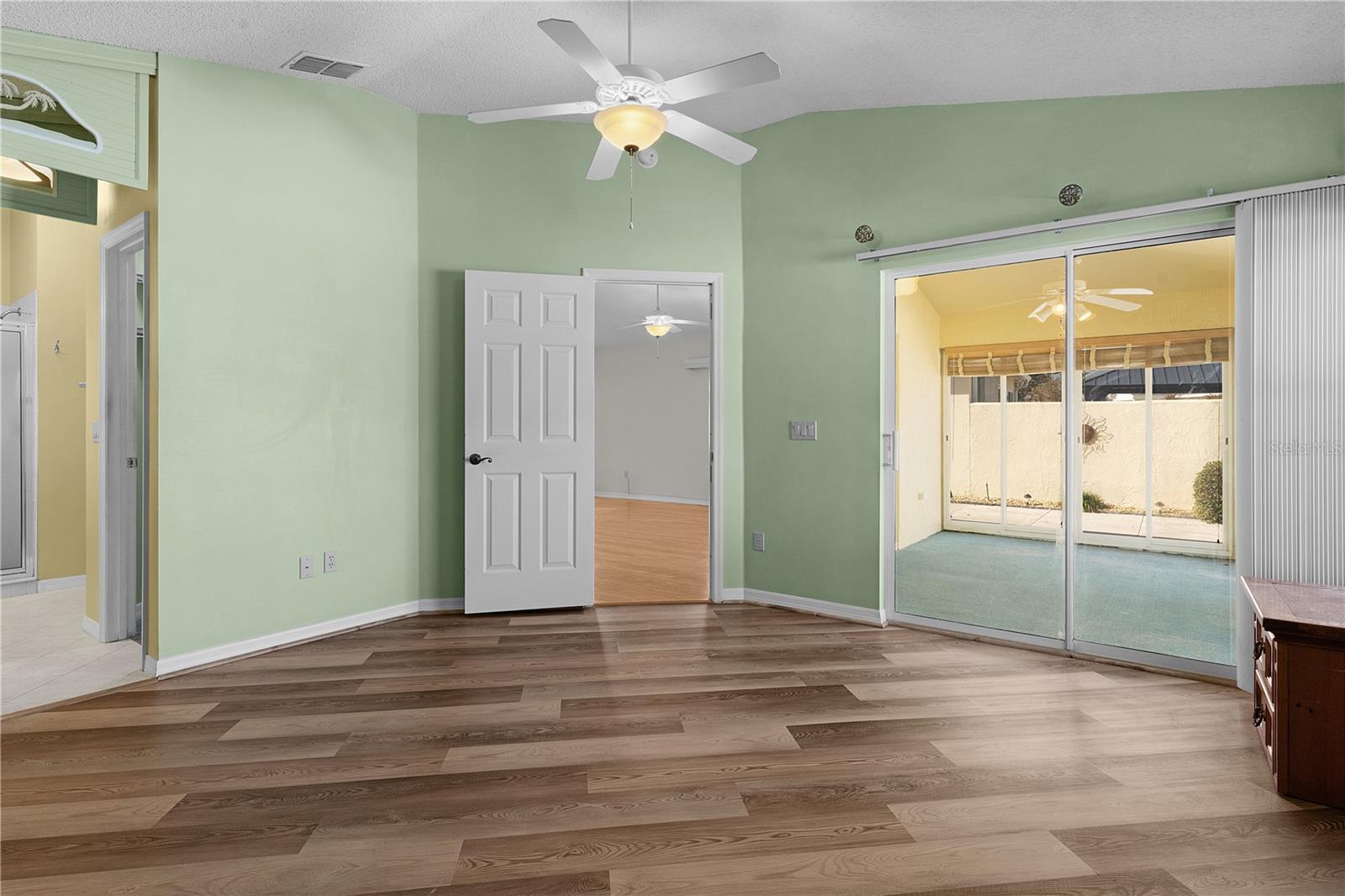 1442 ALMANZA DR, THE VILLAGES, FL, 32159