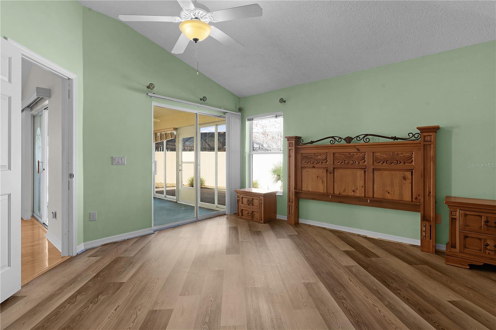 1442 ALMANZA DR, THE VILLAGES, FL, 32159
