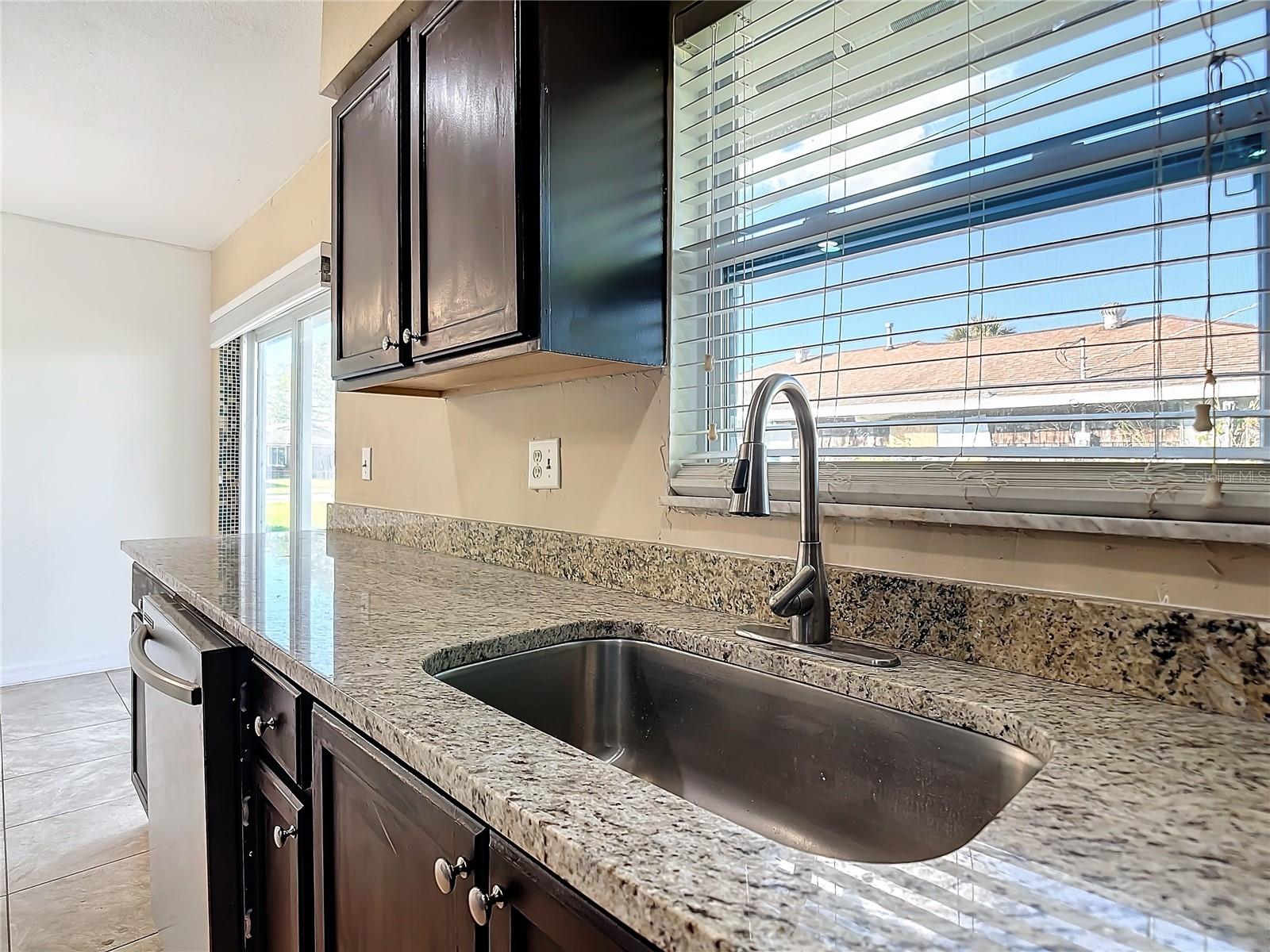 1140 DOLPHIN DR, ROCKLEDGE, FL, 32955