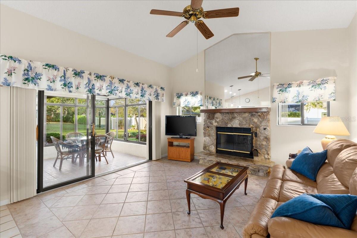 337 WELLINGTON DR, PALM COAST, FL, 32164