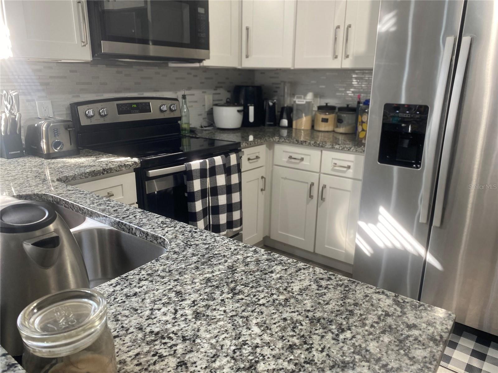 6427 LIVEWOOD OAKS DR, ORLANDO, FL, 32818