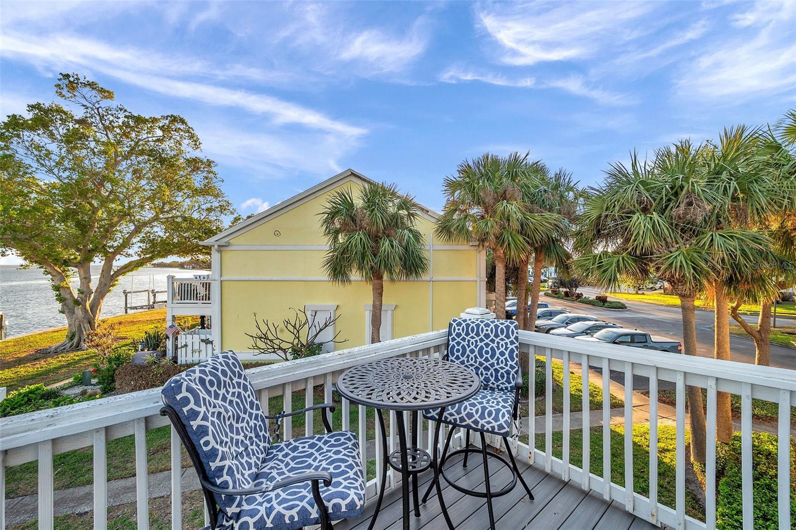 5218 BEACH DR SE #D, ST PETERSBURG, FL, 33705