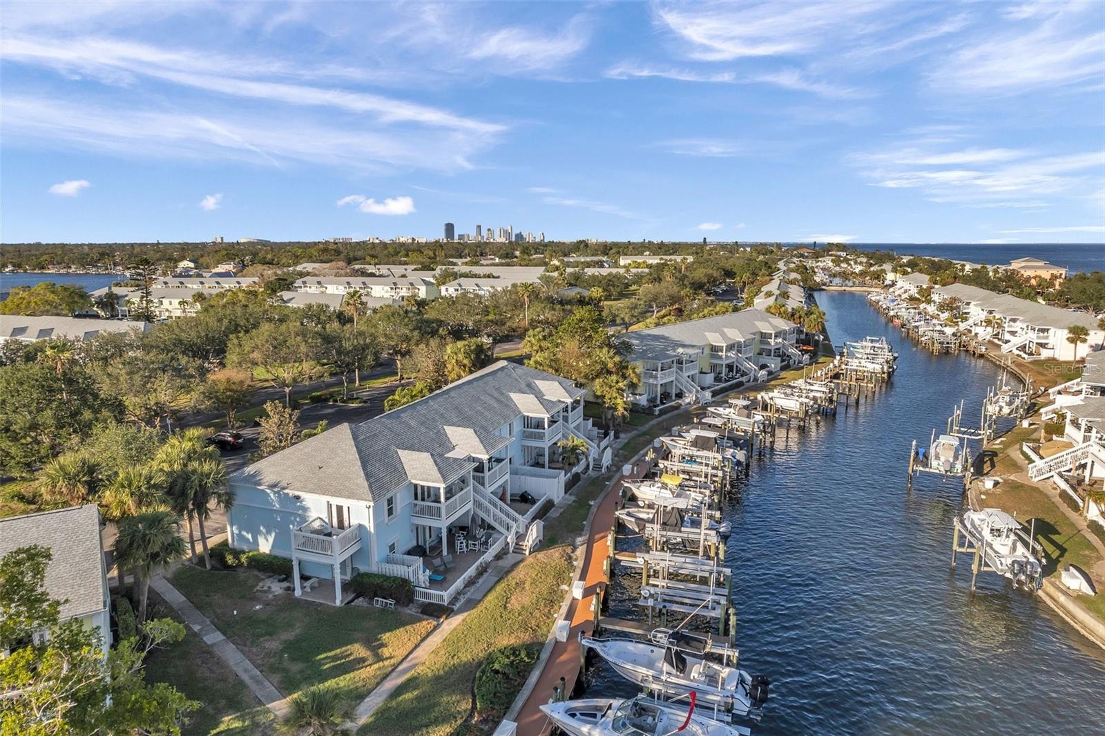 5218 BEACH DR SE #D, ST PETERSBURG, FL, 33705