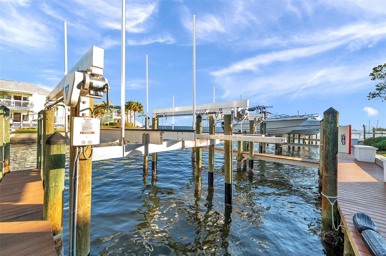 5218 BEACH DR SE #D, ST PETERSBURG, FL, 33705