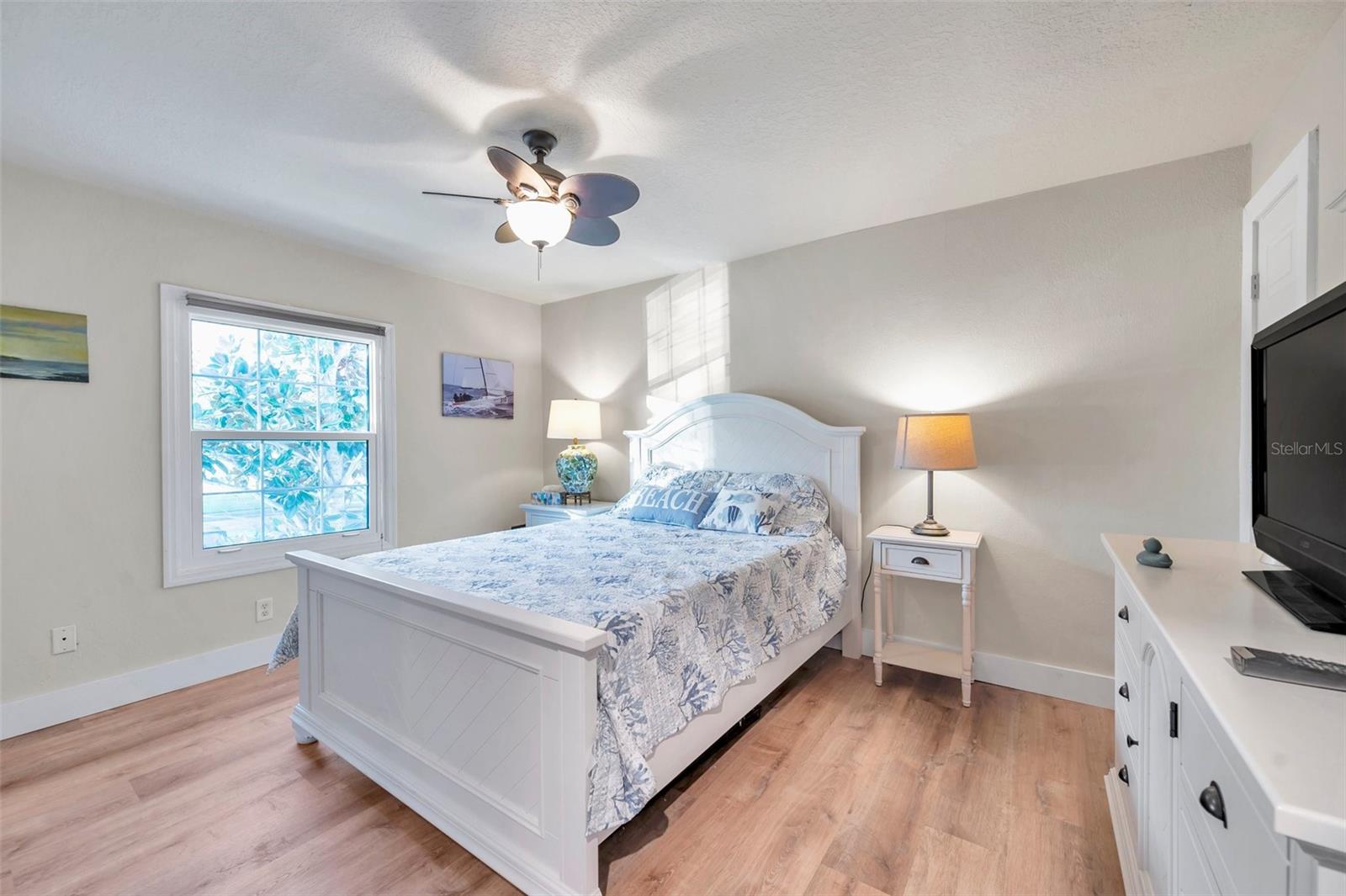 5218 BEACH DR SE #D, ST PETERSBURG, FL, 33705