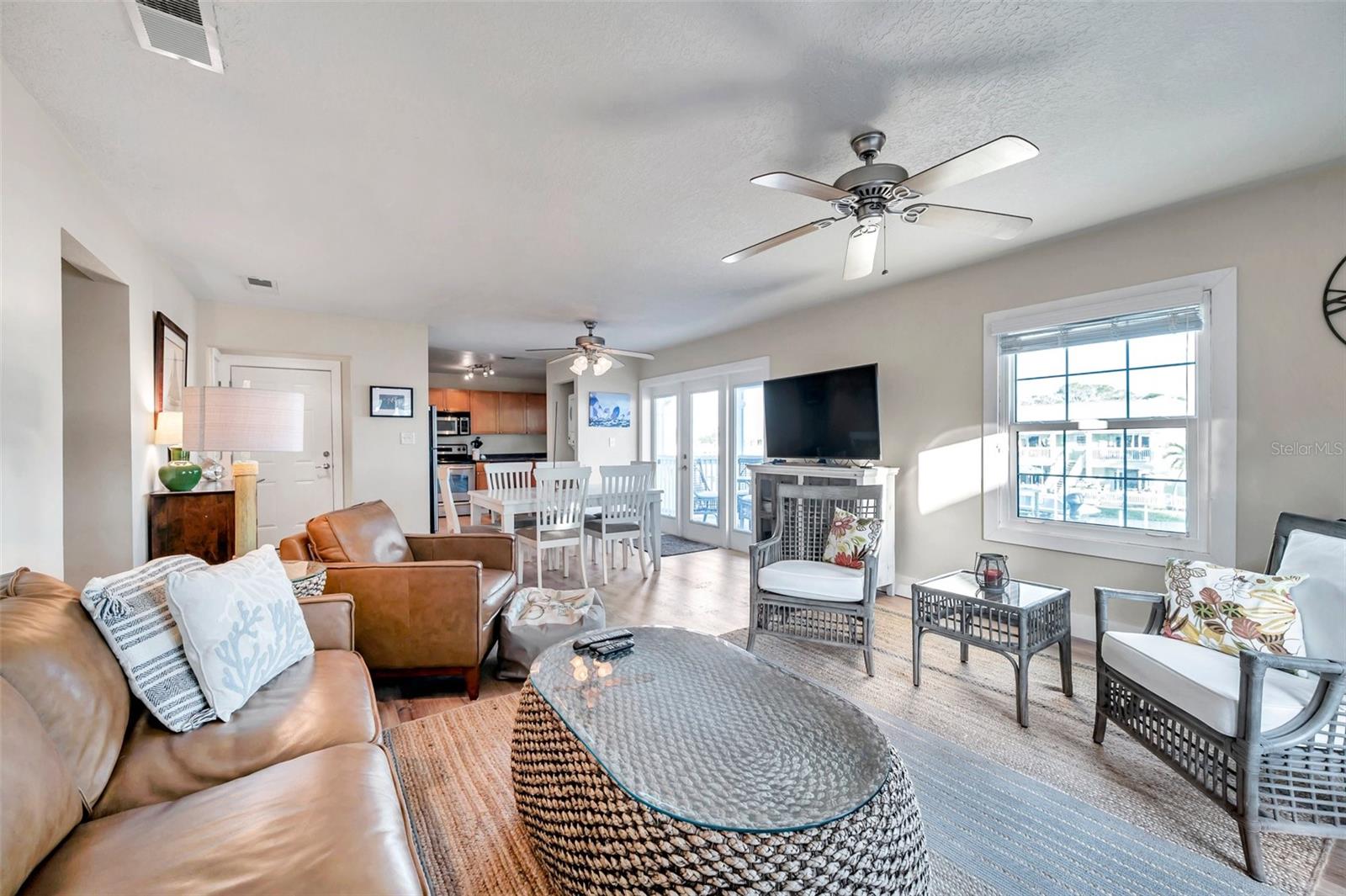 5218 BEACH DR SE #D, ST PETERSBURG, FL, 33705