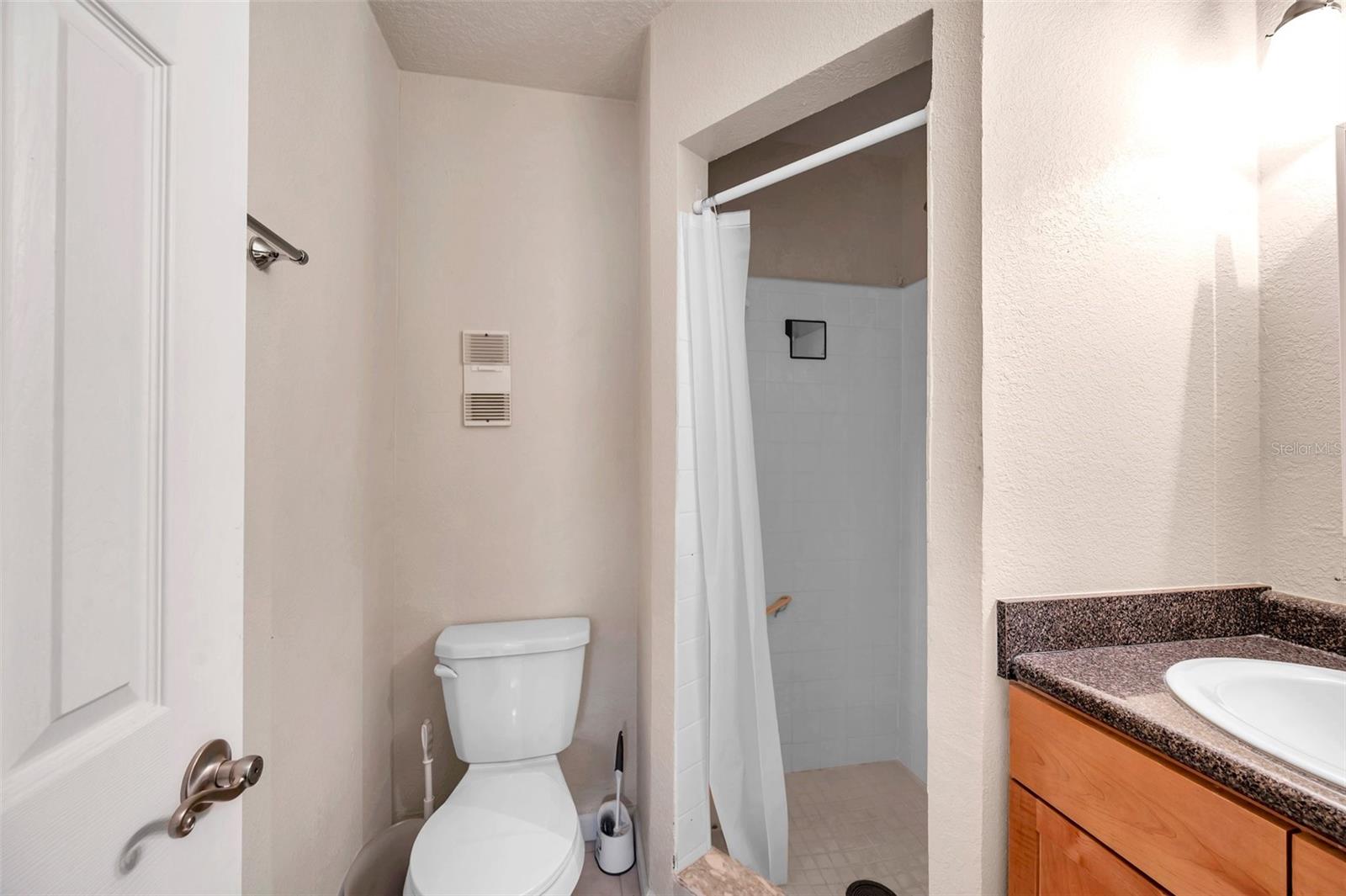 5218 BEACH DR SE #D, ST PETERSBURG, FL, 33705