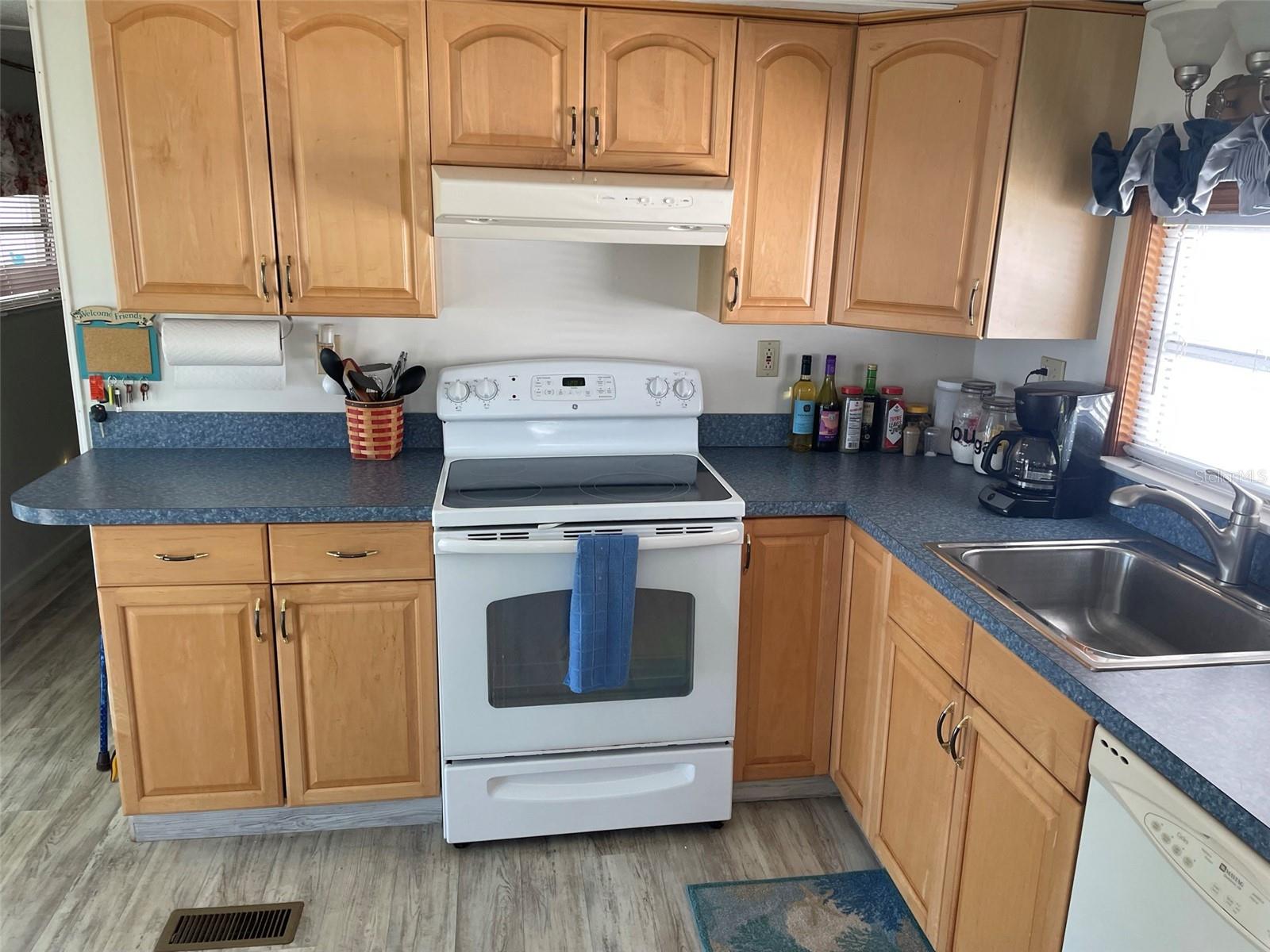 218 TRAILORAMA DR, NORTH PORT, FL, 34287